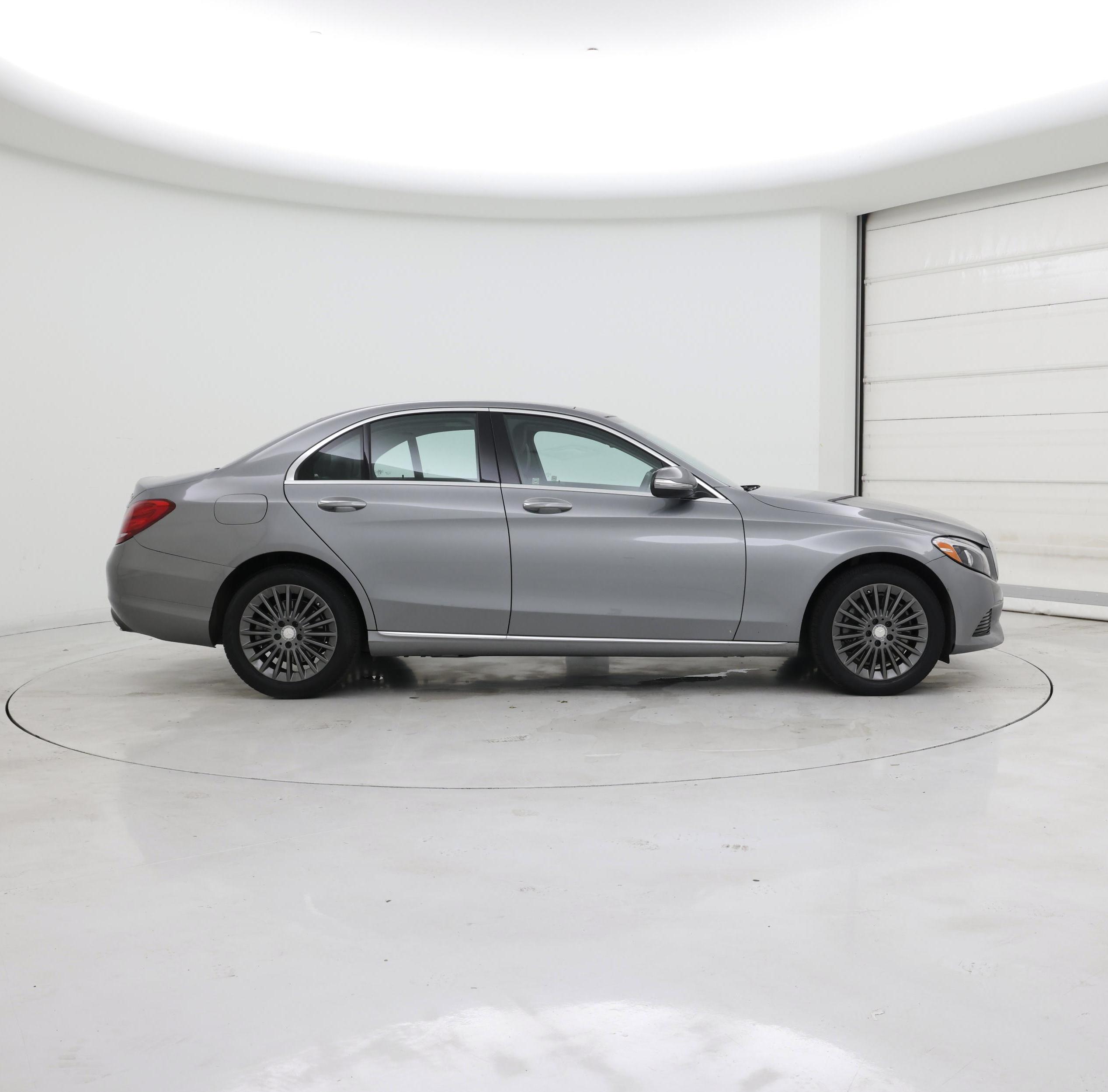 Thumbnail: 2015 Mercedes-Benz C-Class - 7