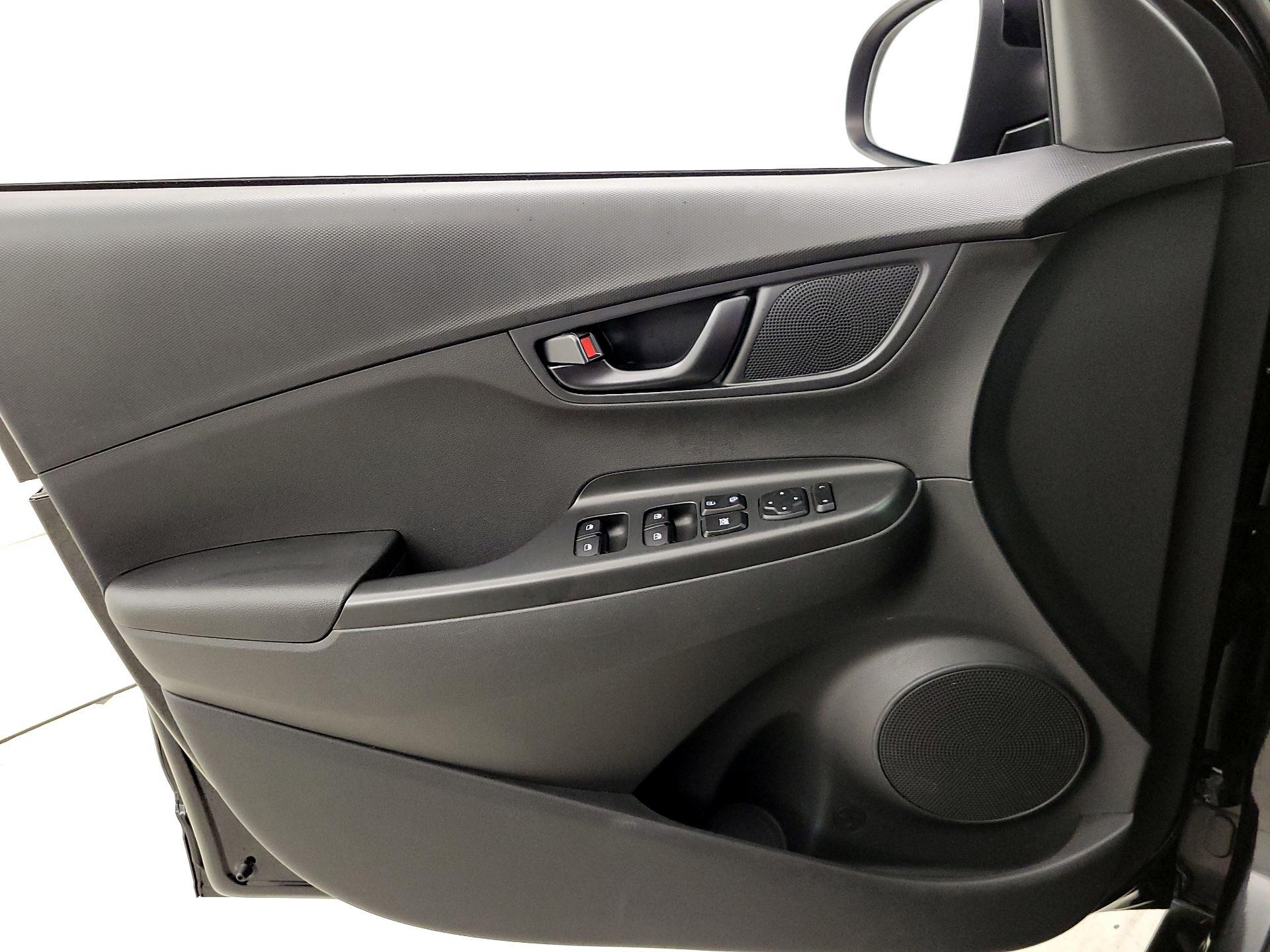 Thumbnail: 2023 Hyundai Kona - 12
