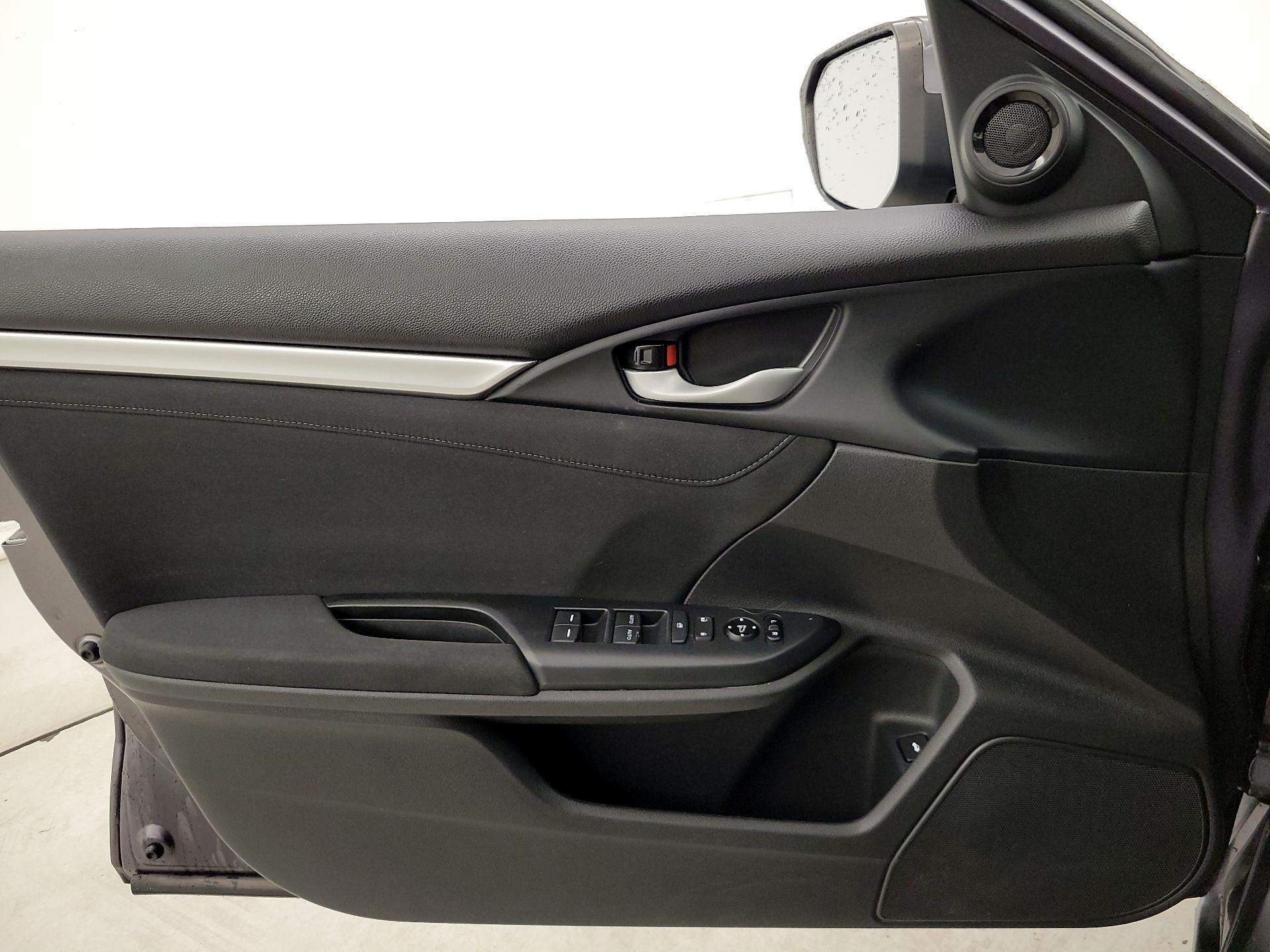 Thumbnail: 2020 Honda Civic - 12