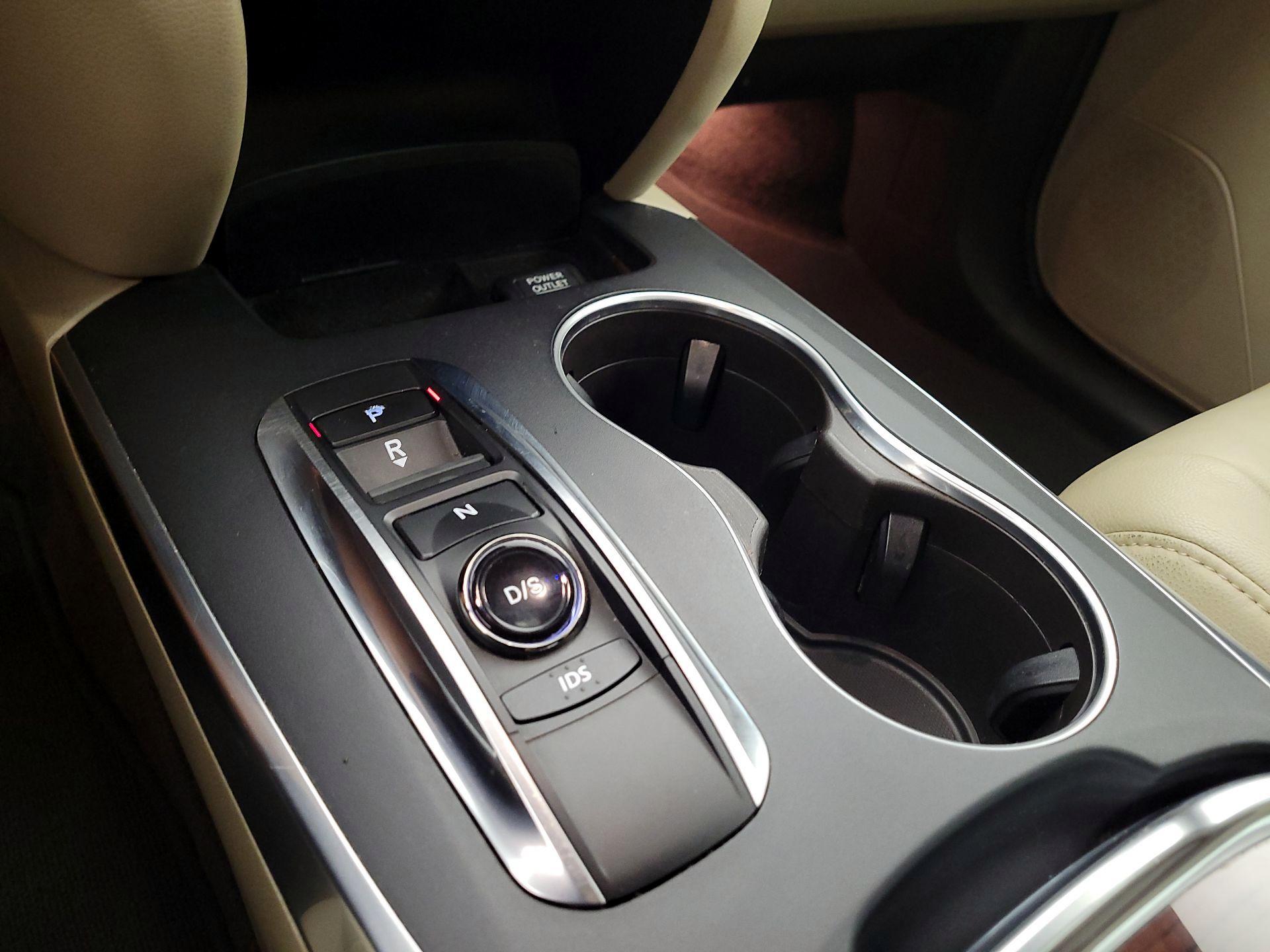 Thumbnail: 2016 Acura MDX - 15