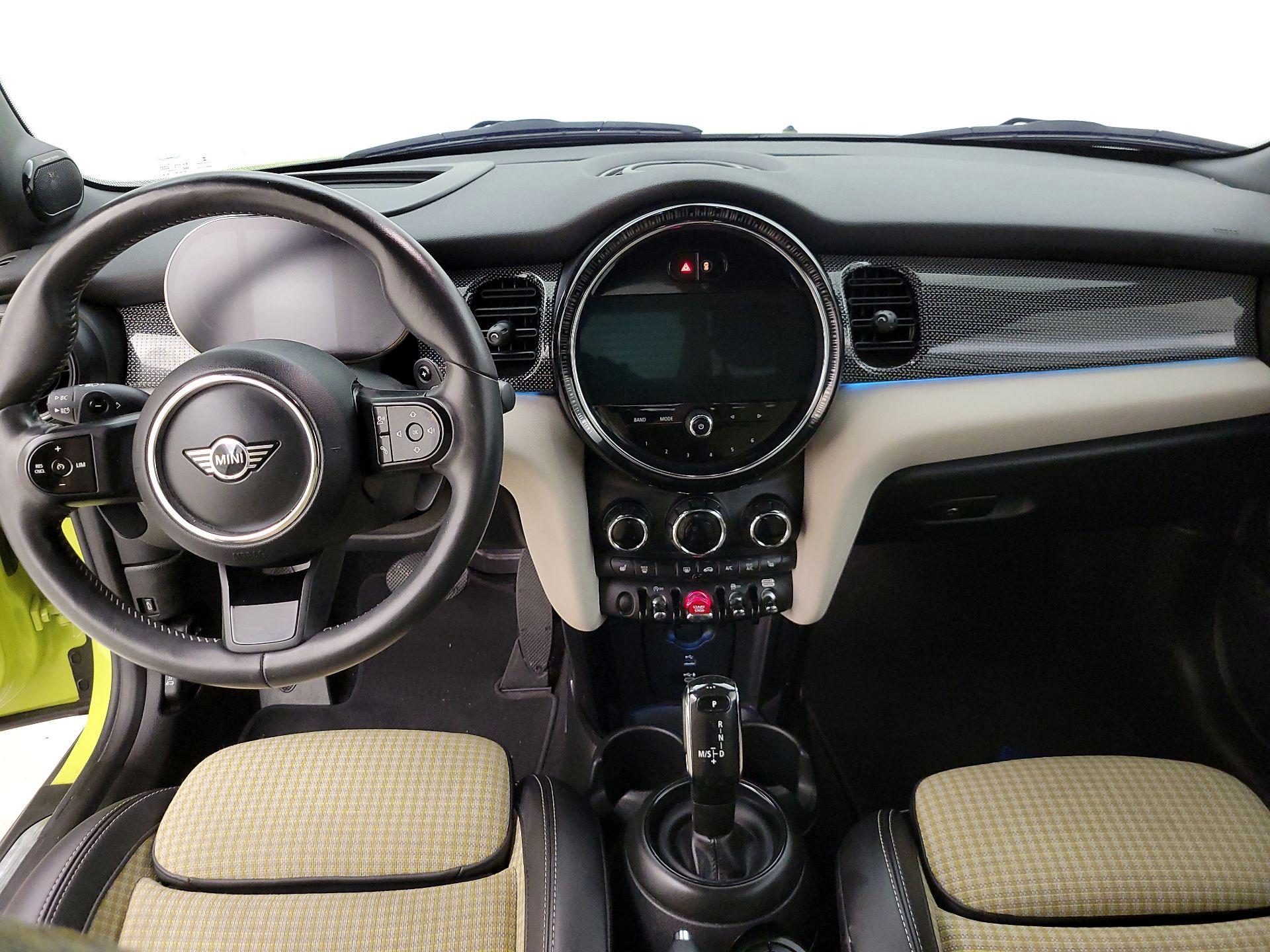 Thumbnail: 2022 MINI Cooper - 9