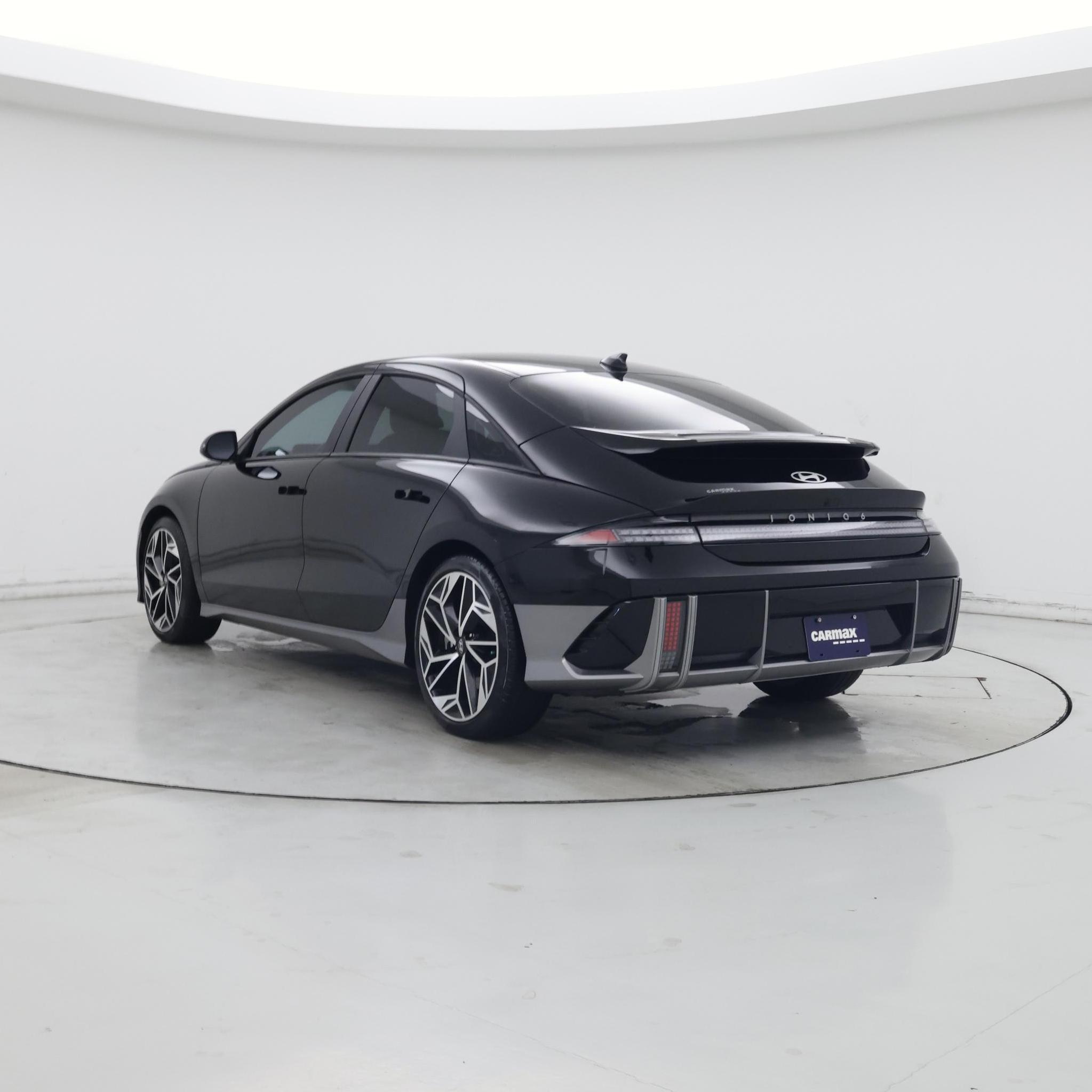 Thumbnail: 2024 Hyundai Ioniq 6 - 2