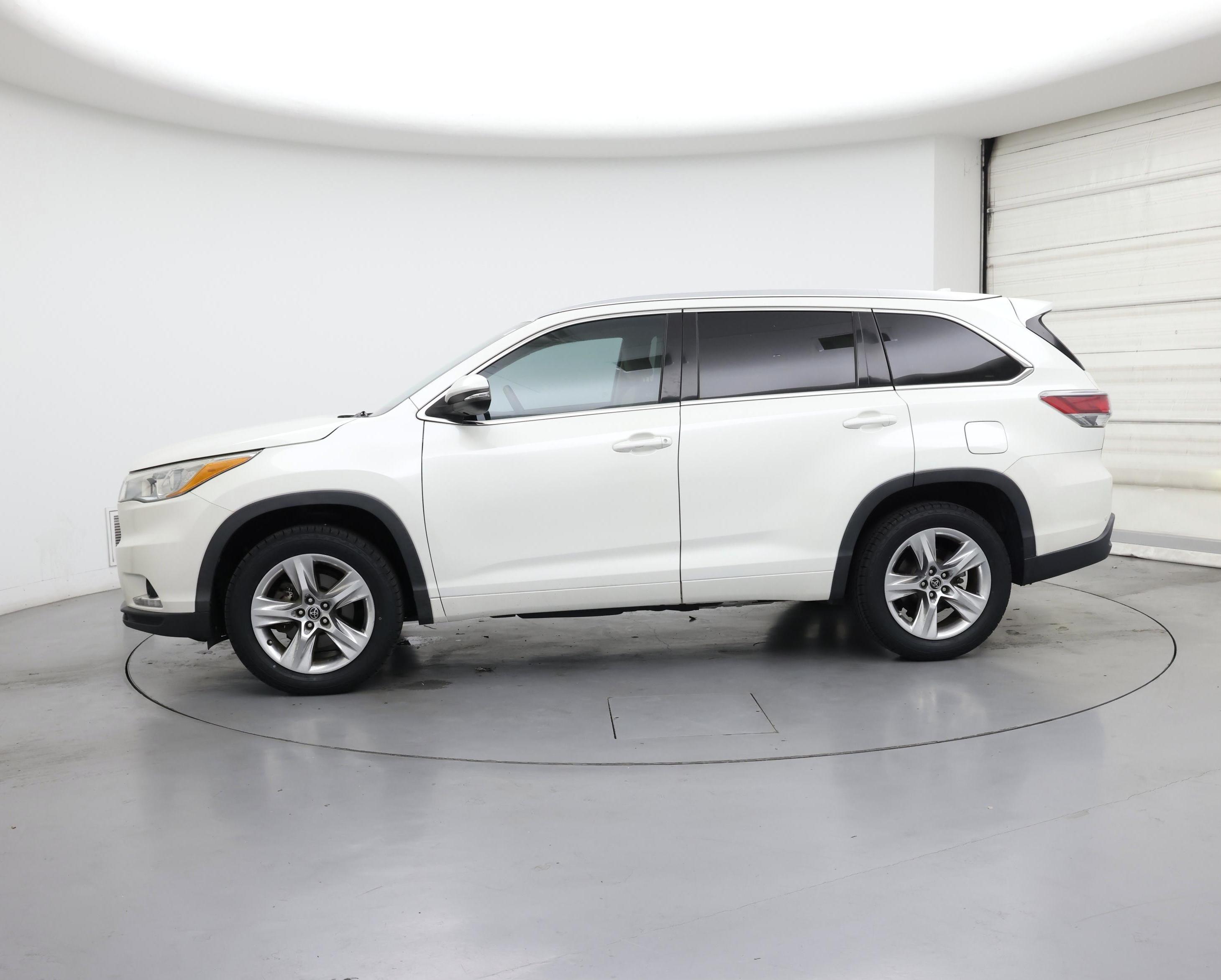 Thumbnail: 2016 Toyota Highlander - 3