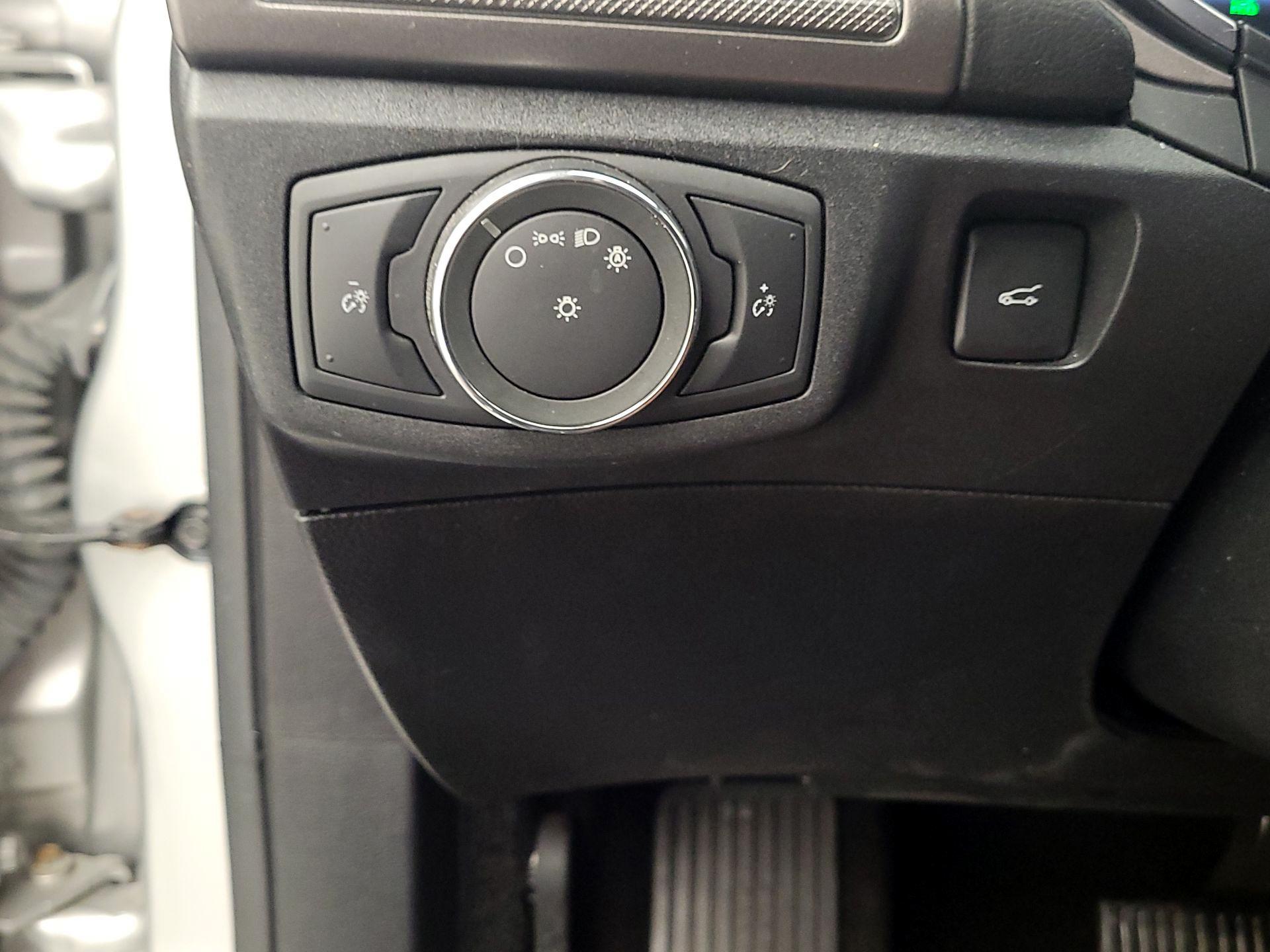 Thumbnail: 2019 Ford Fusion - 13