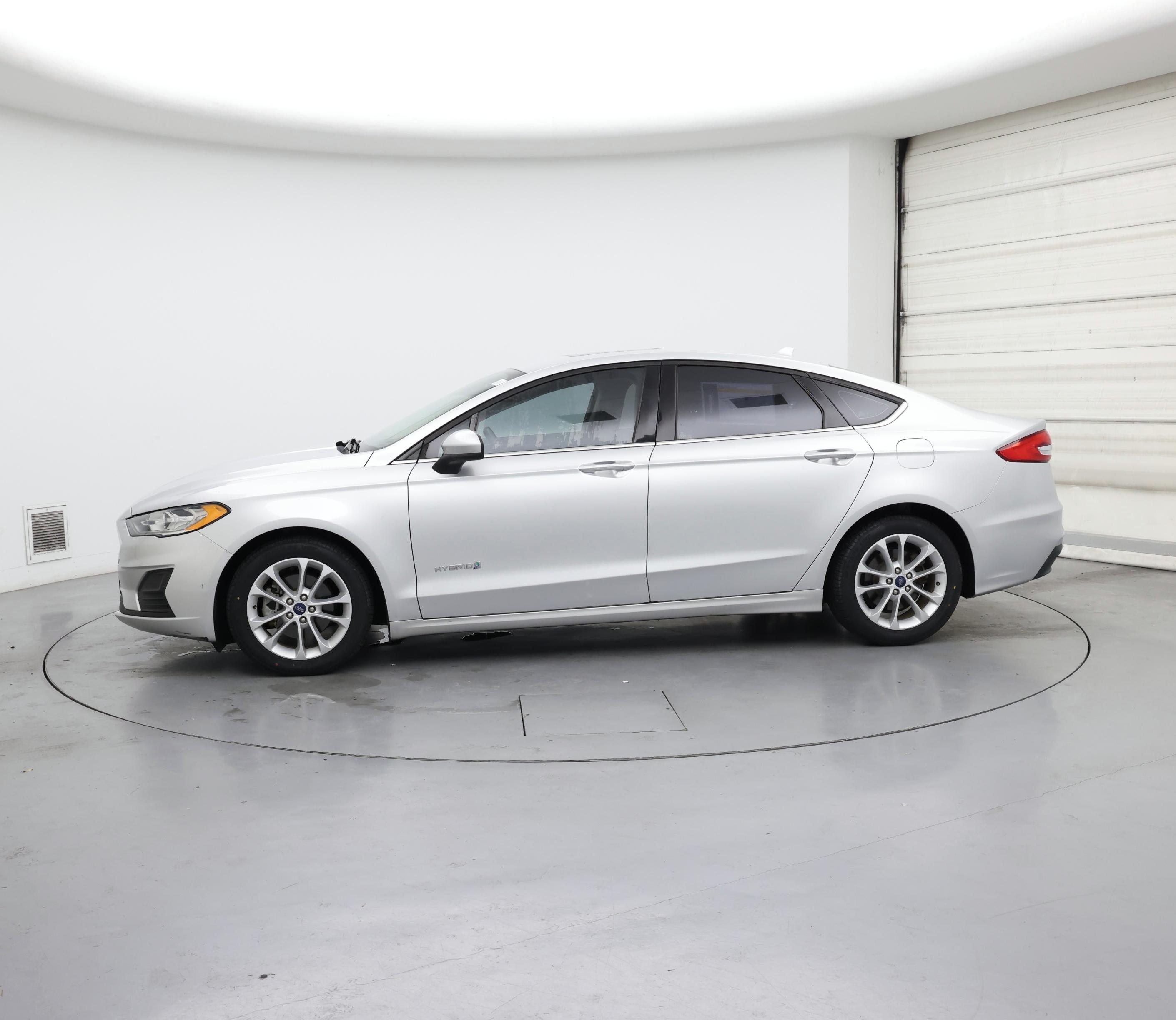 Thumbnail: 2019 Ford Fusion - 3