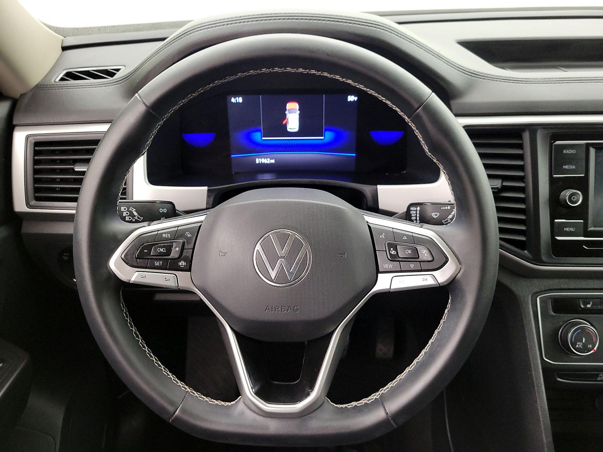 Thumbnail: 2022 Volkswagen Atlas - 10