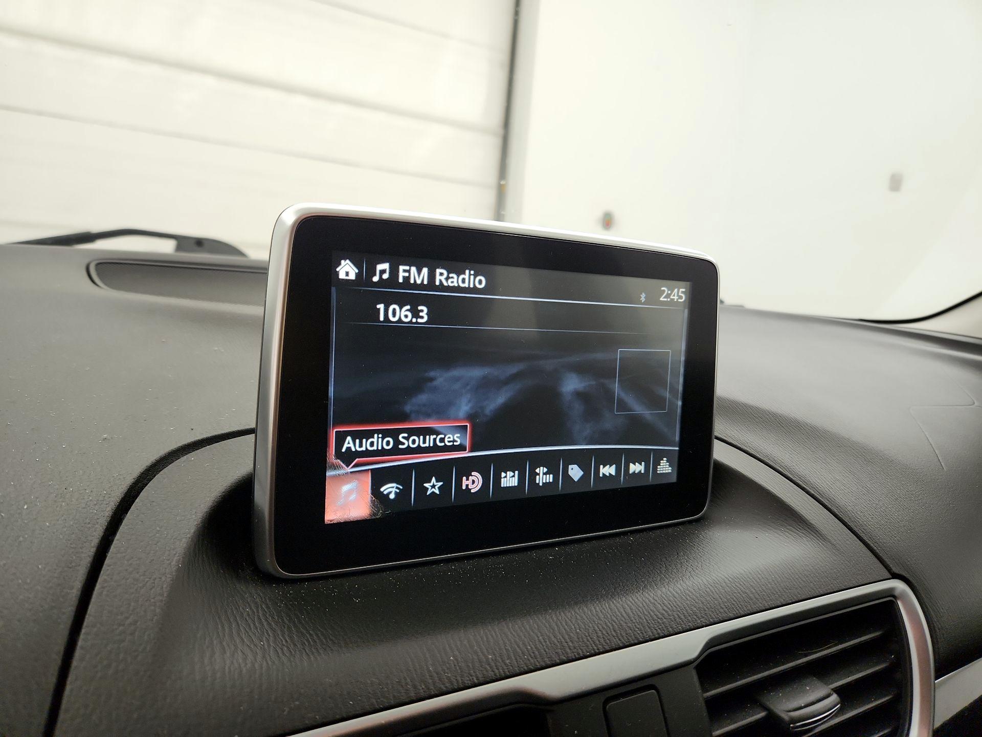 Thumbnail: 2015 Mazda Mazda3 - 16