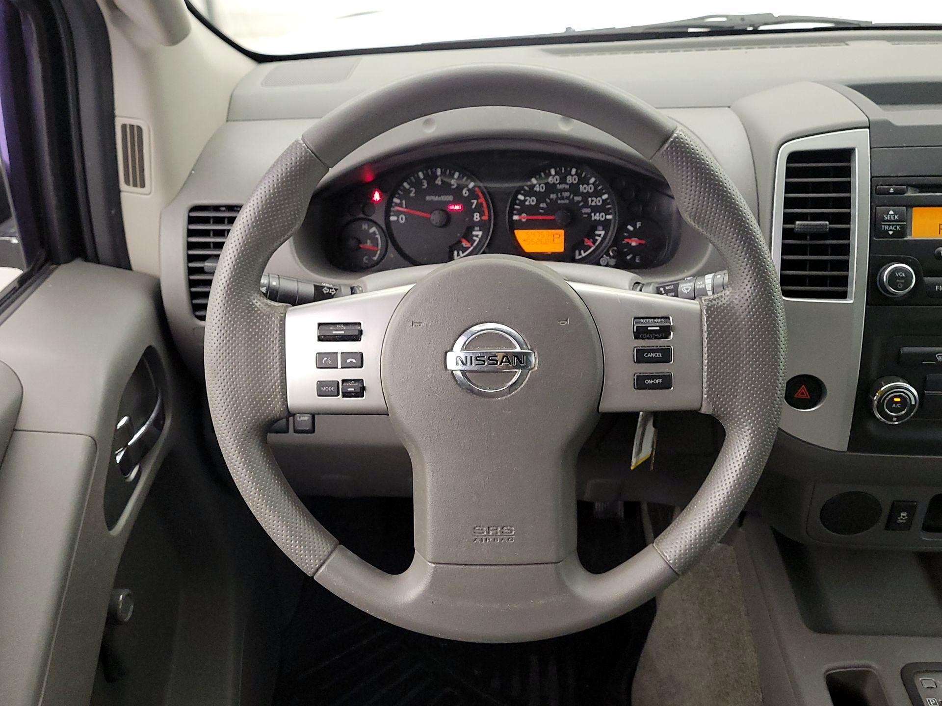 Thumbnail: 2015 Nissan Frontier - 10