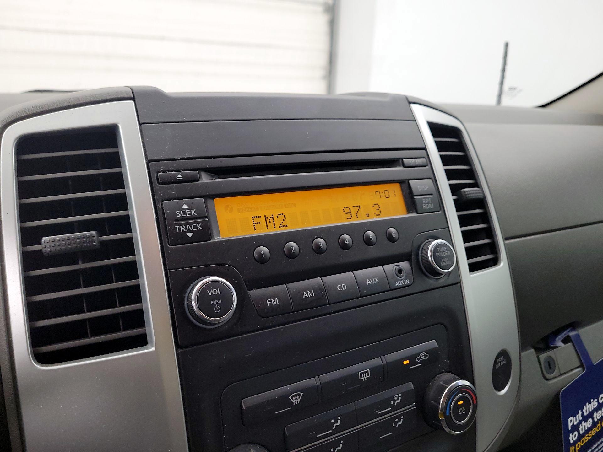 Thumbnail: 2015 Nissan Frontier - 14