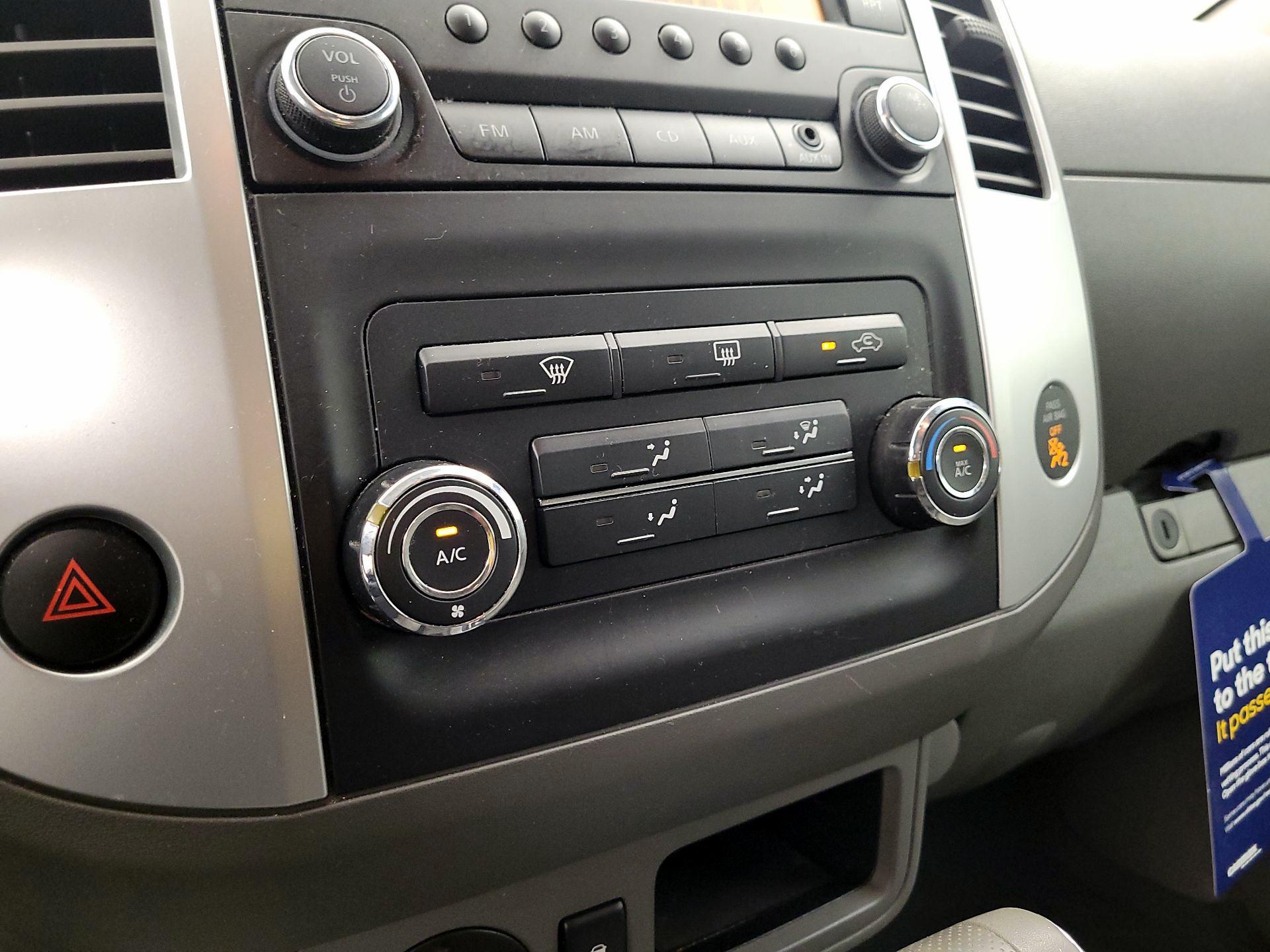 Thumbnail: 2015 Nissan Frontier - 15
