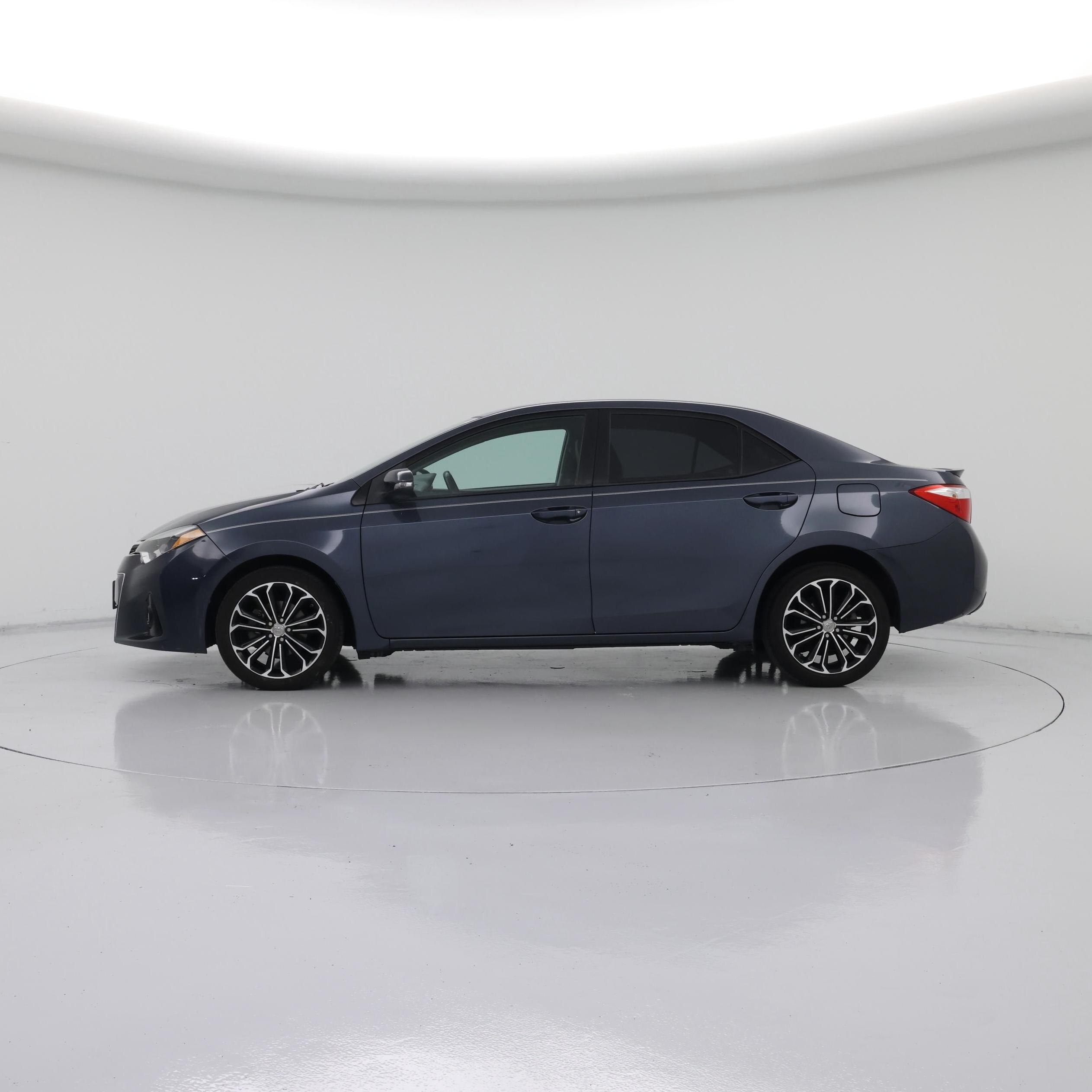 Thumbnail: 2016 Toyota Corolla - 3