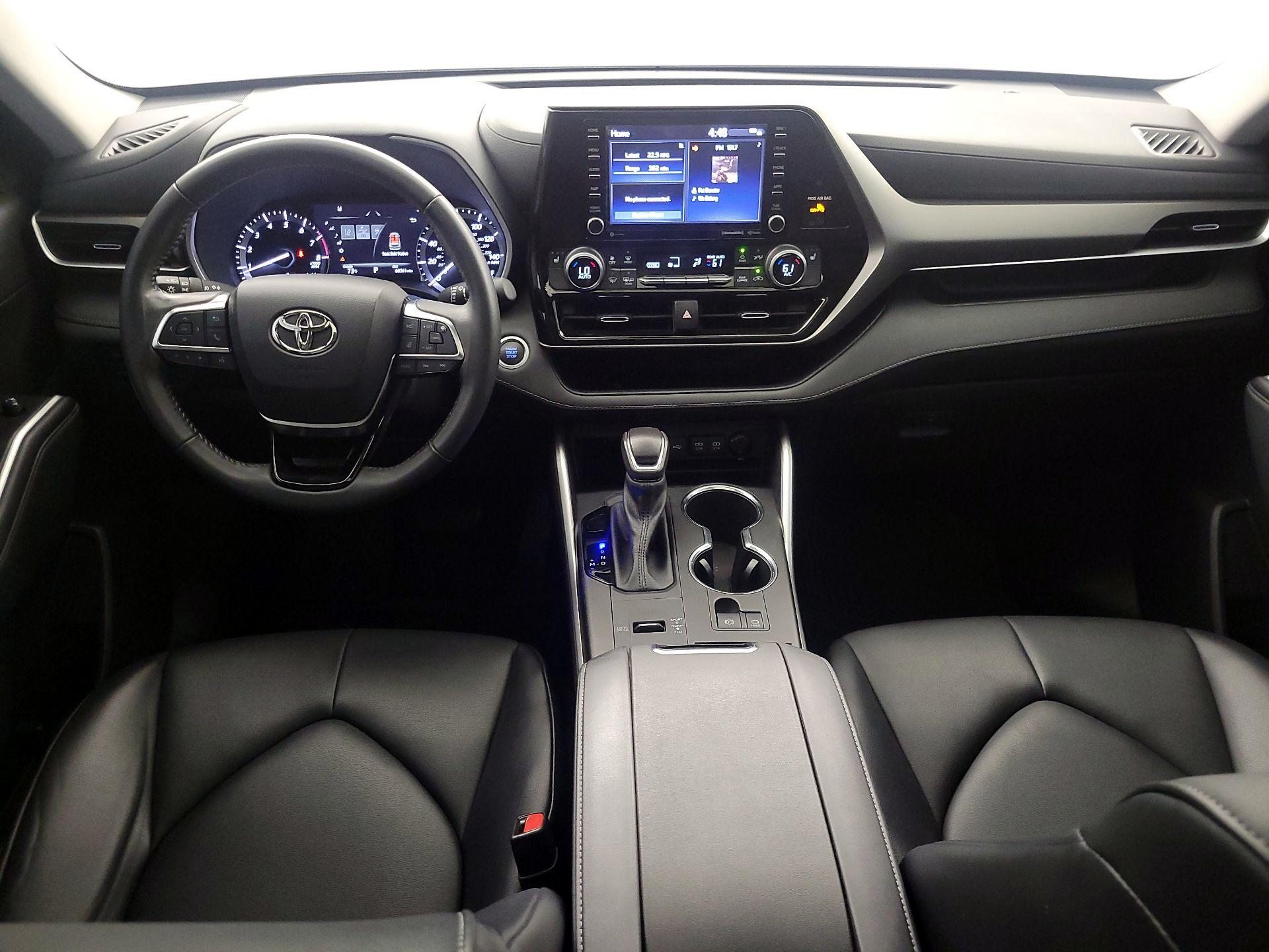Thumbnail: 2021 Toyota Highlander - 8