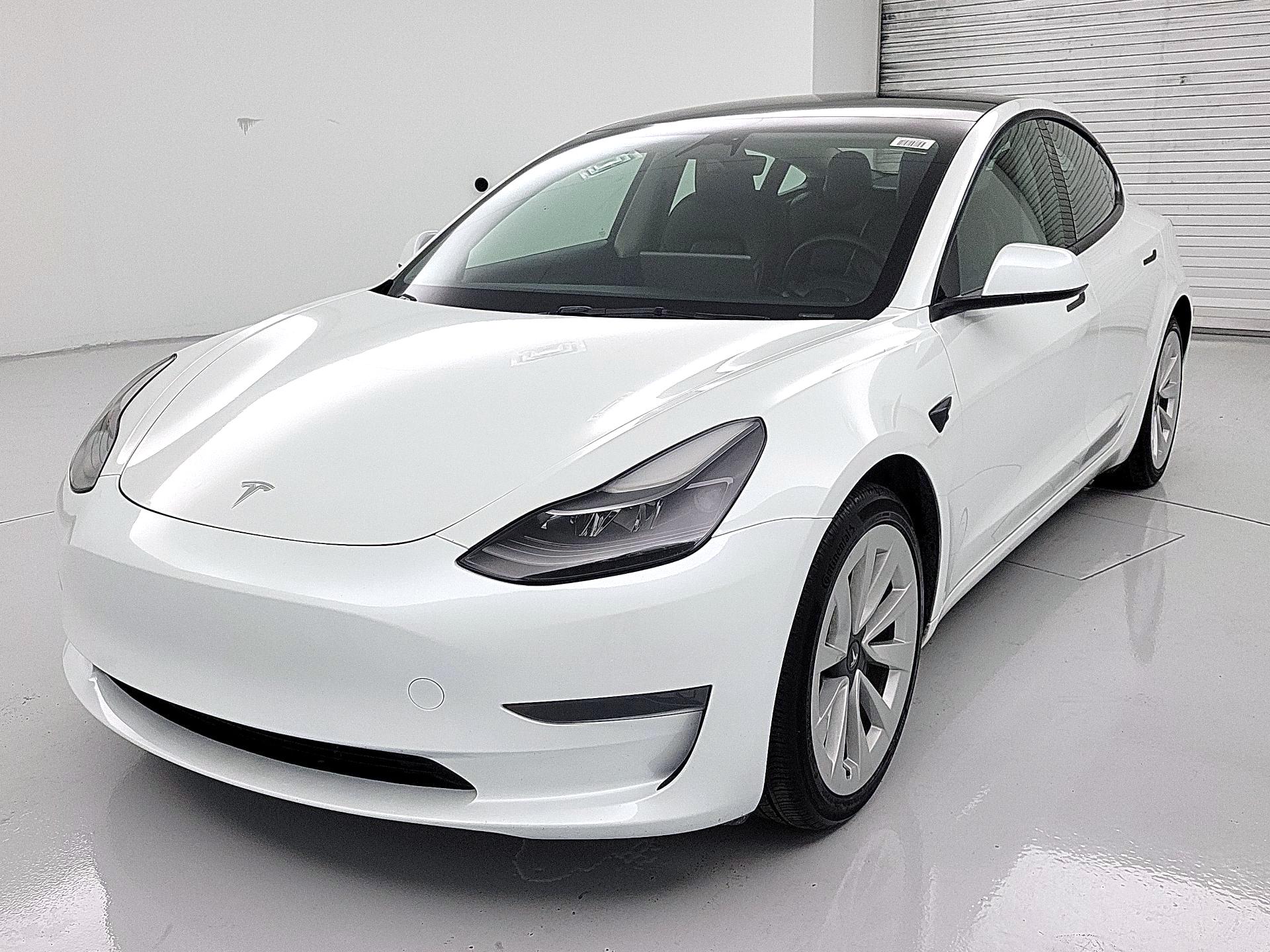 Thumbnail: 2023 Tesla Model 3 - 3