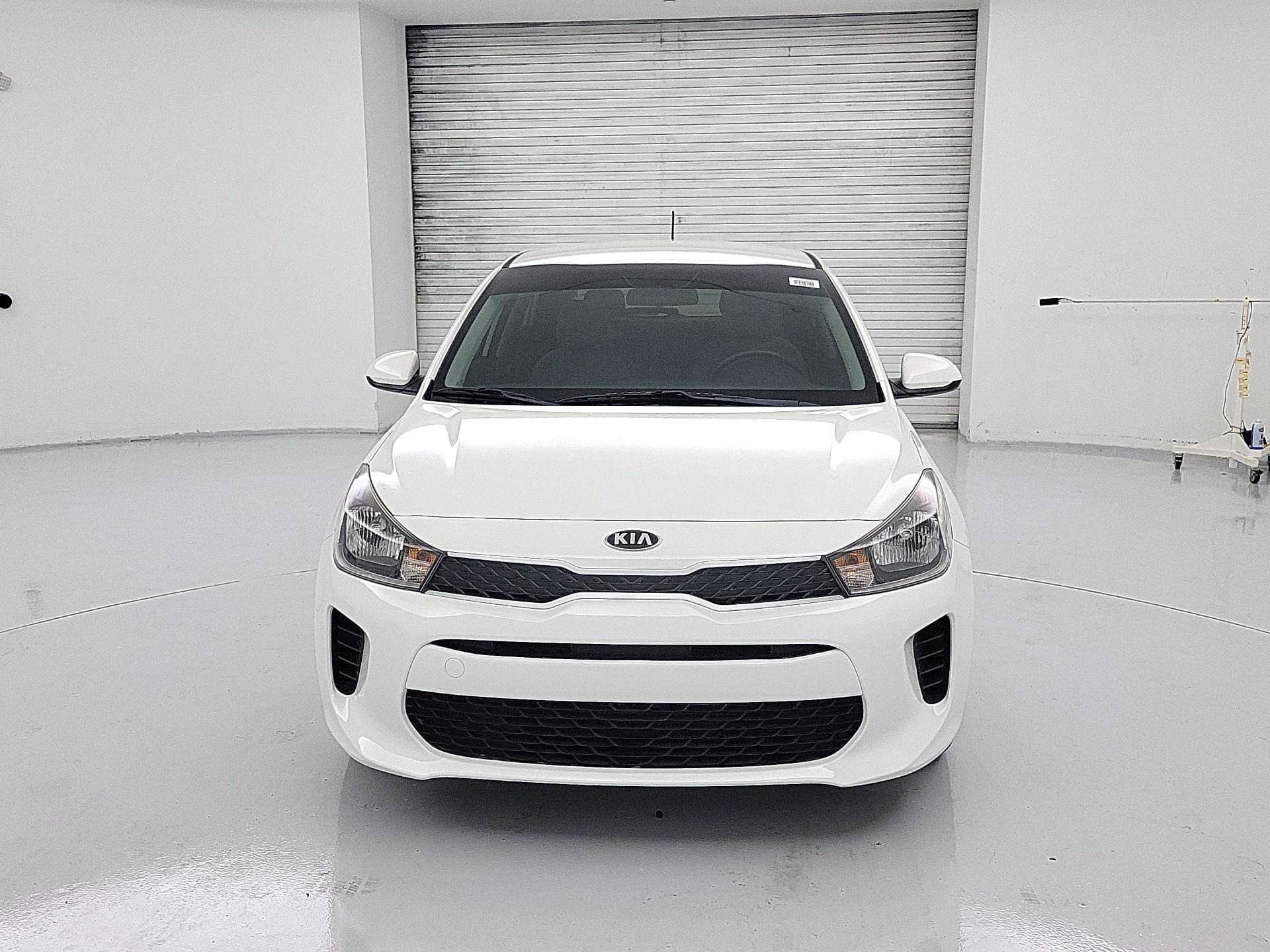Thumbnail: 2018 Kia Rio5 - 2