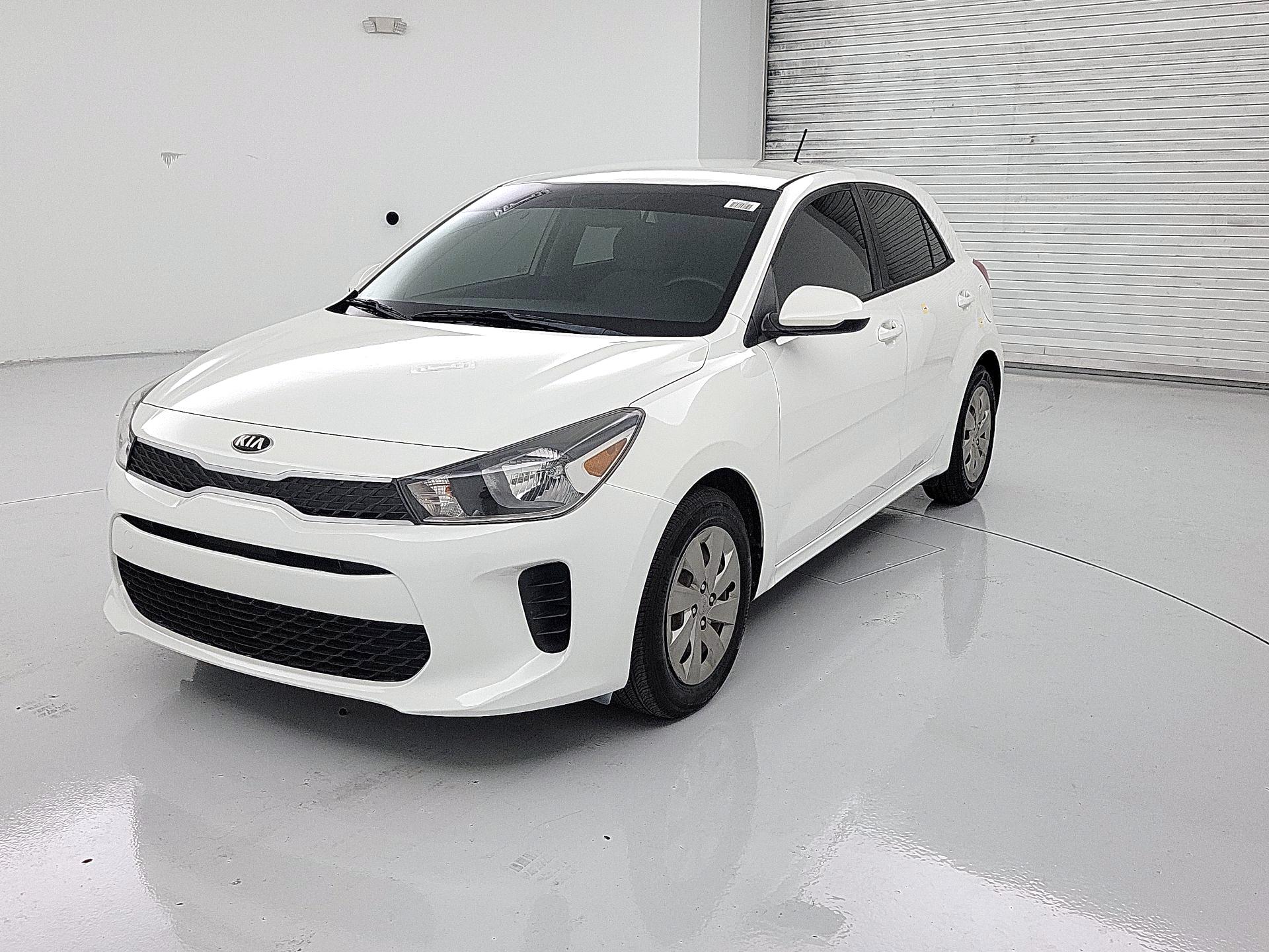 Thumbnail: 2018 Kia Rio5 - 3