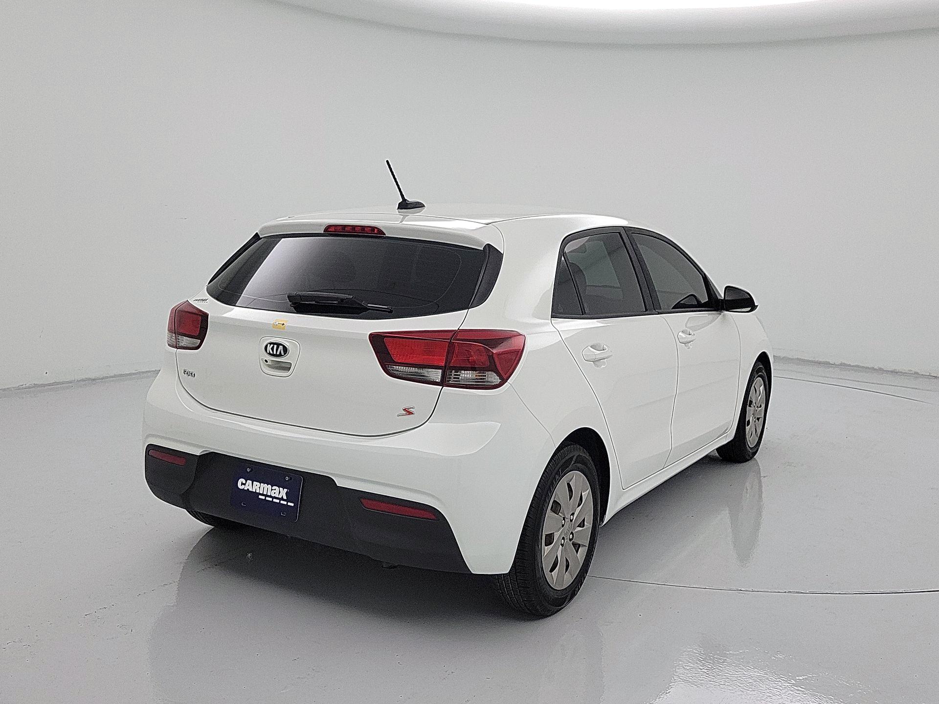 Thumbnail: 2018 Kia Rio5 - 5