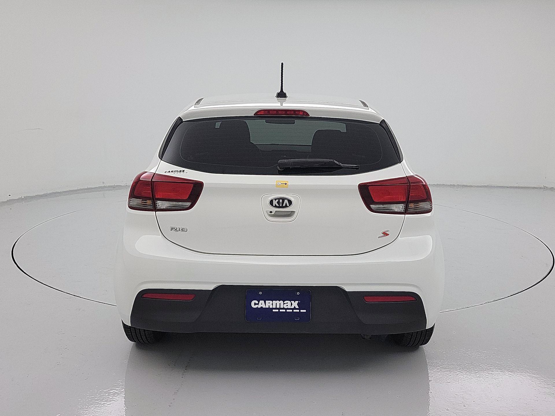 Thumbnail: 2018 Kia Rio5 - 6