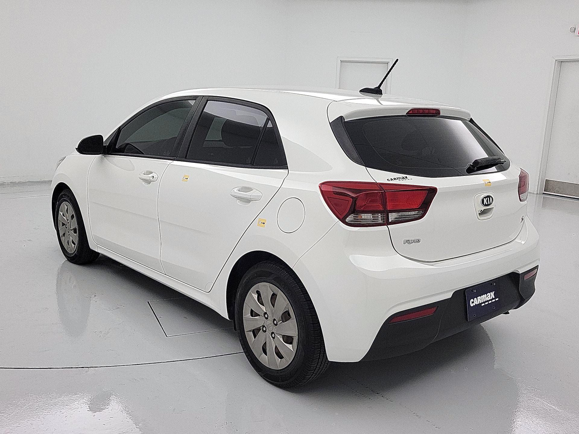 Thumbnail: 2018 Kia Rio5 - 7