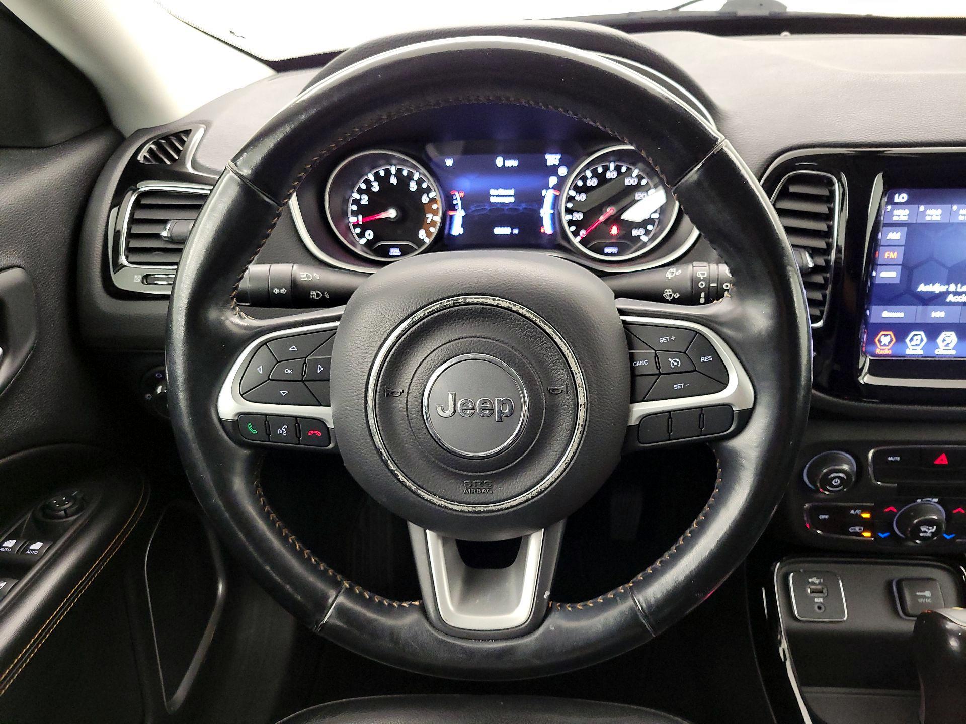 Thumbnail: 2020 Jeep Compass - 10