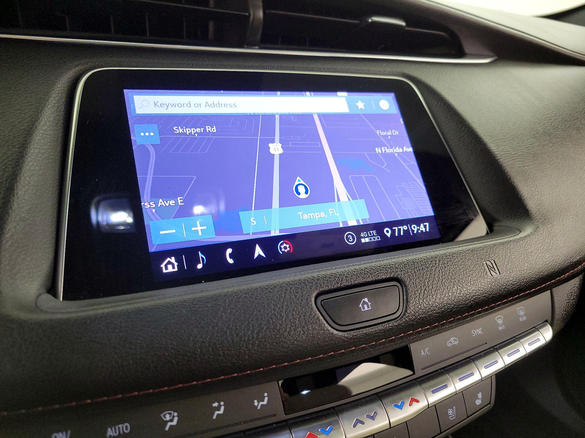 Thumbnail: 2020 Cadillac XT4 - 12