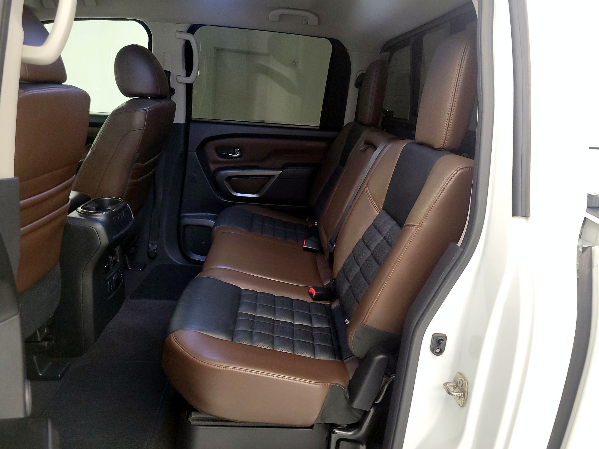 Thumbnail: 2017 Nissan Titan - 18
