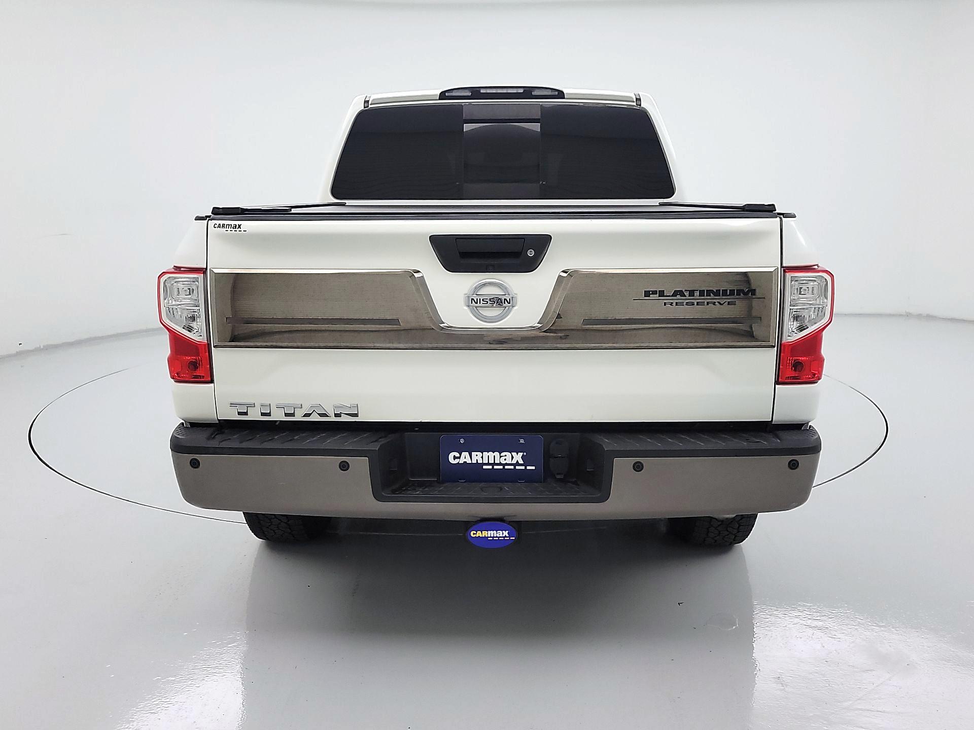 Thumbnail: 2017 Nissan Titan - 6