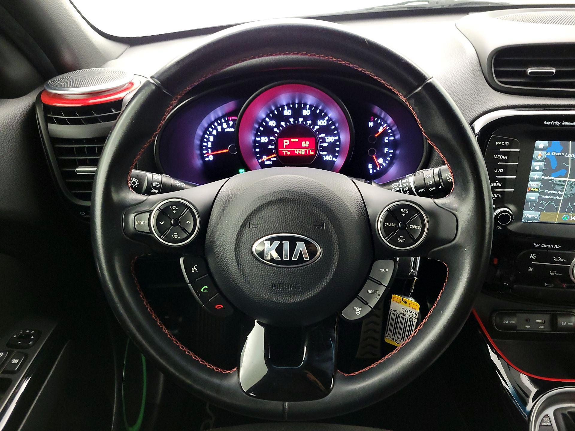 Thumbnail: 2016 Kia Soul - 10