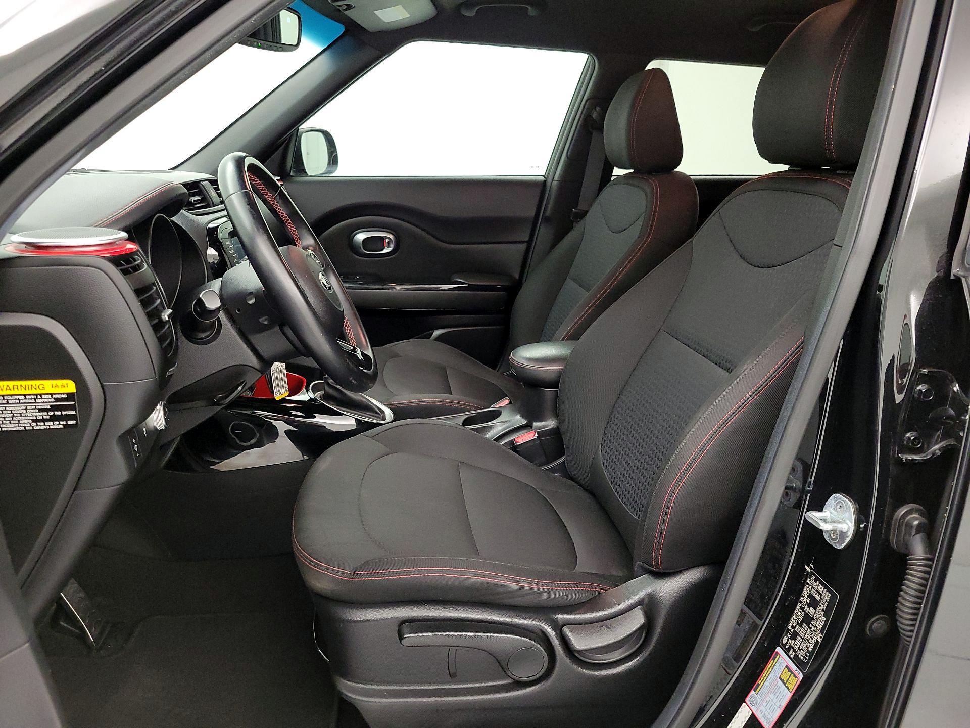 Thumbnail: 2016 Kia Soul - 11