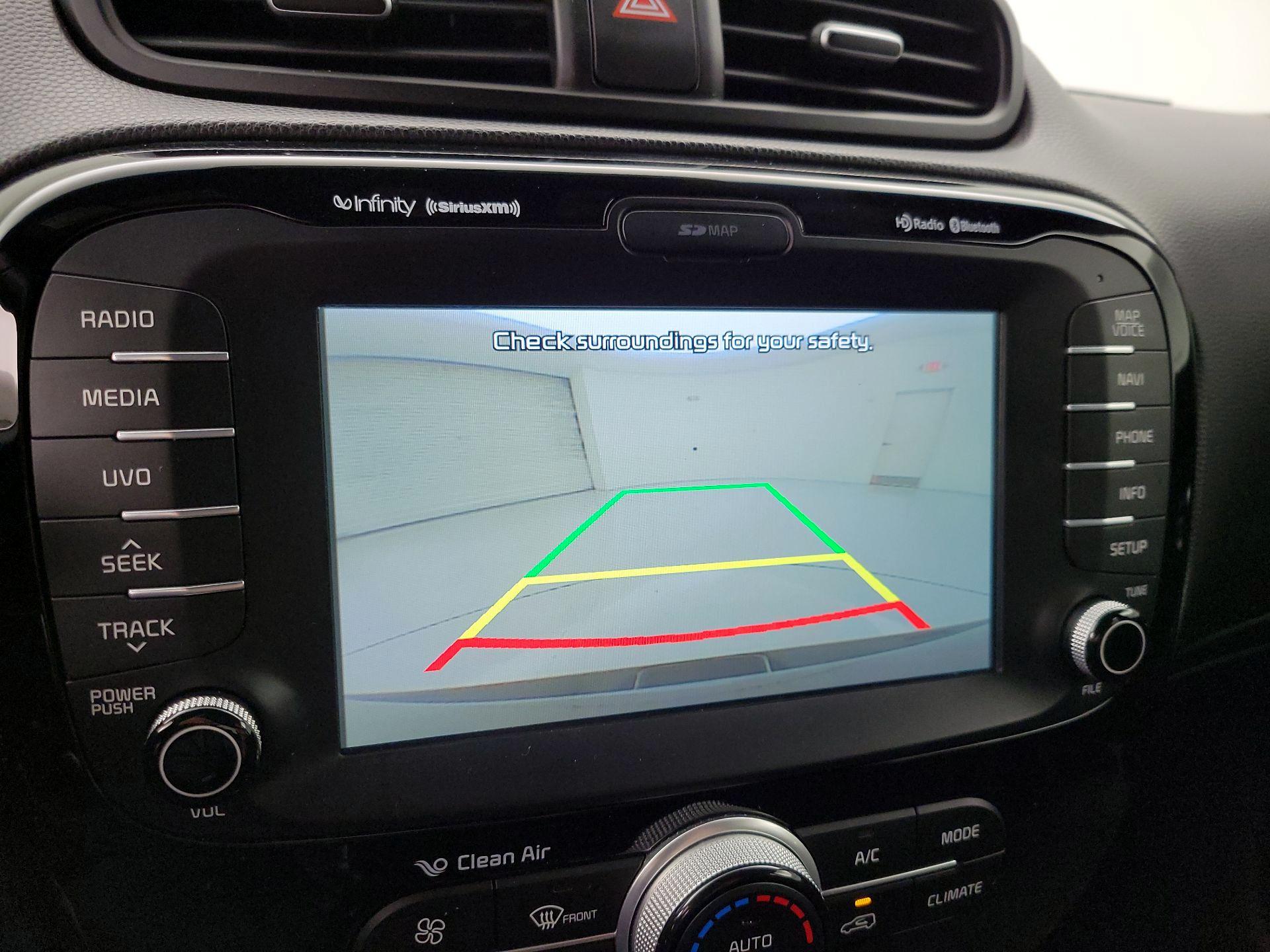 Thumbnail: 2016 Kia Soul - 15