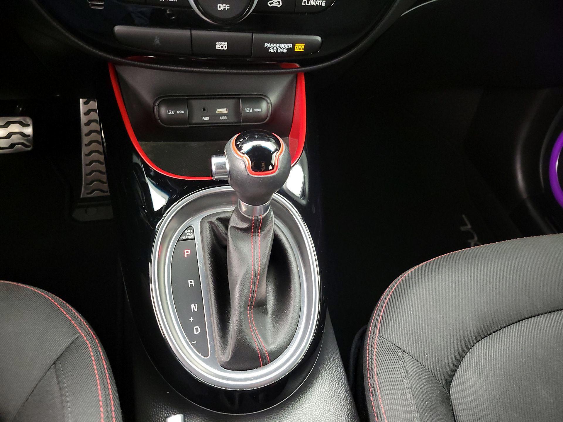 Thumbnail: 2016 Kia Soul - 18