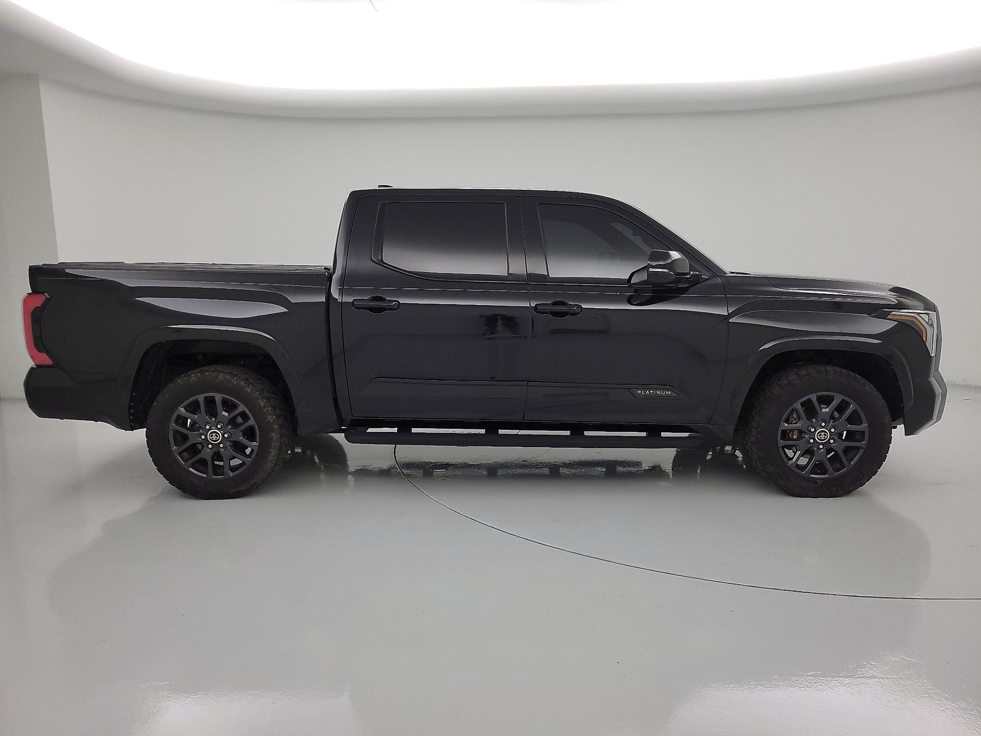 Thumbnail: 2022 Toyota Tundra - 4