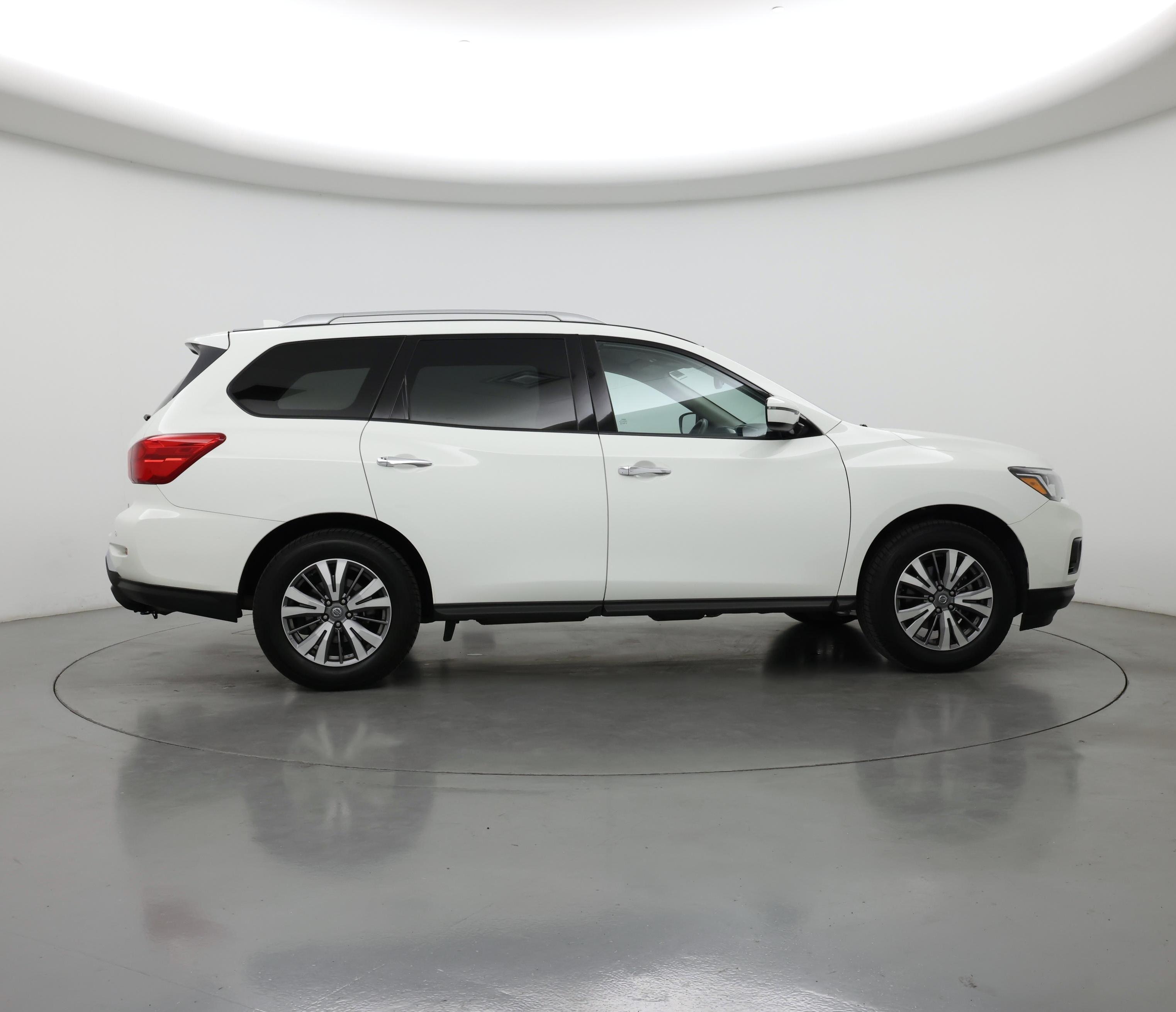 Thumbnail: 2020 Nissan Pathfinder - 7