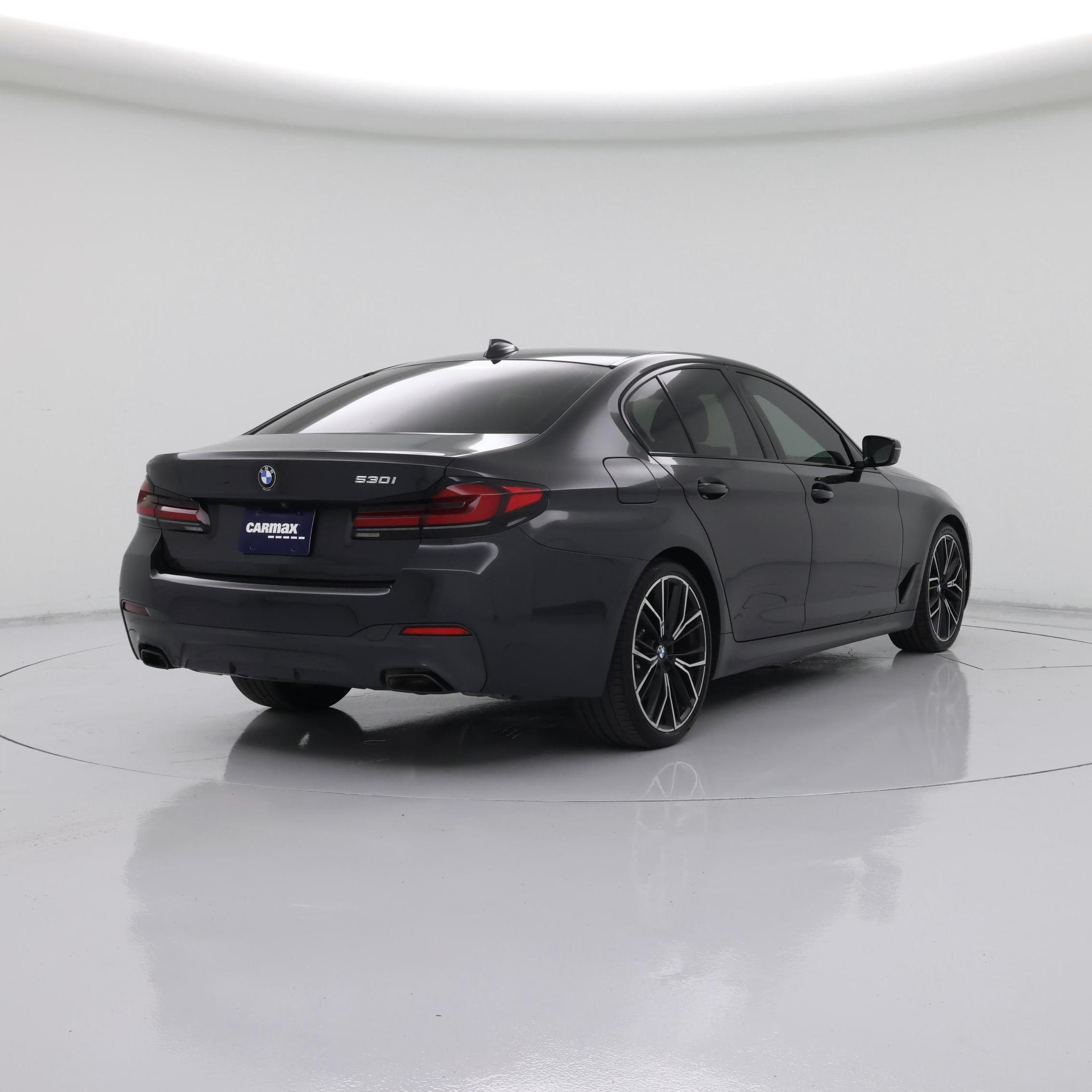 Thumbnail: 2022 BMW 5 Series - 8