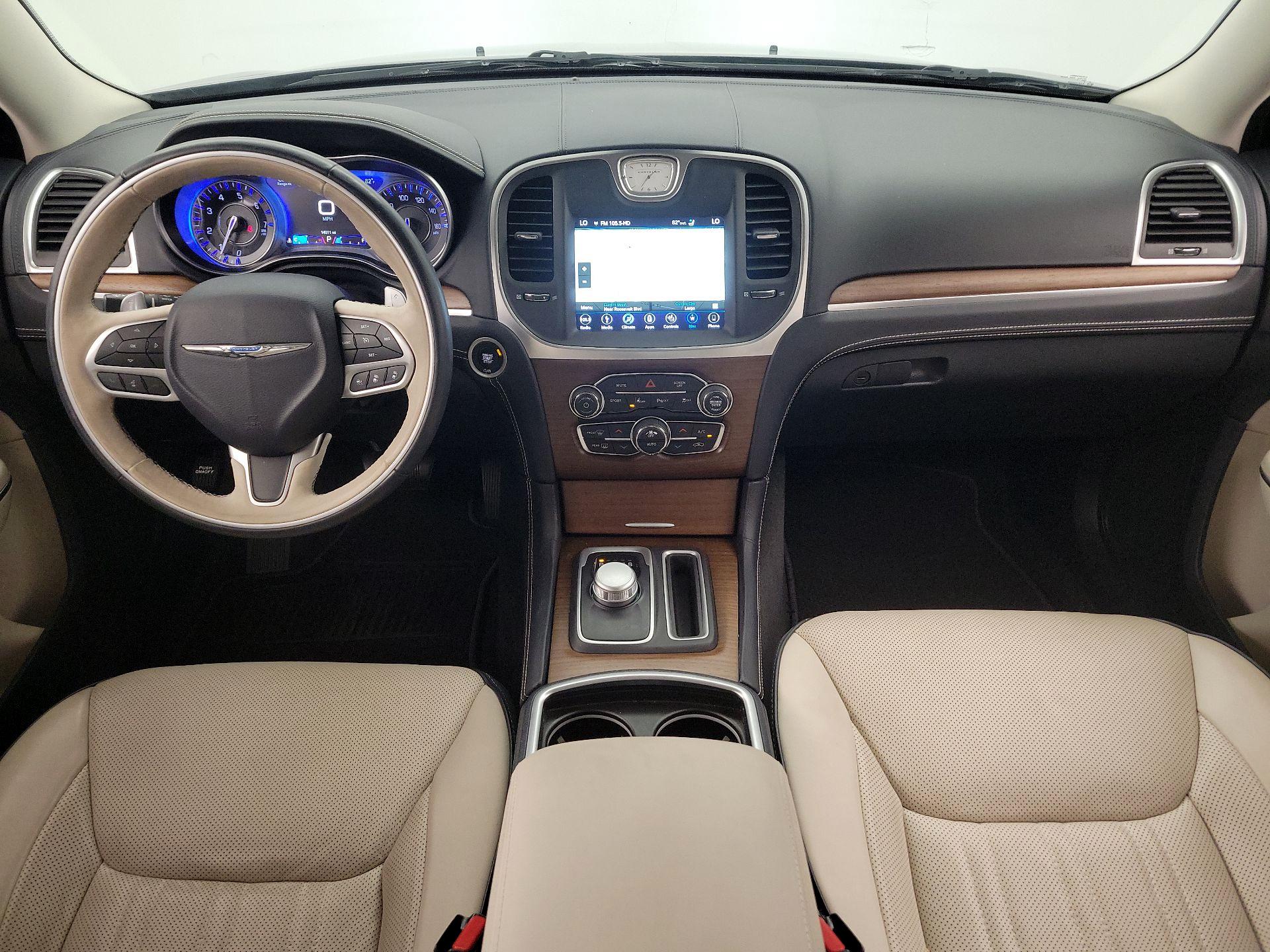 Thumbnail: 2018 Chrysler 300 - 9