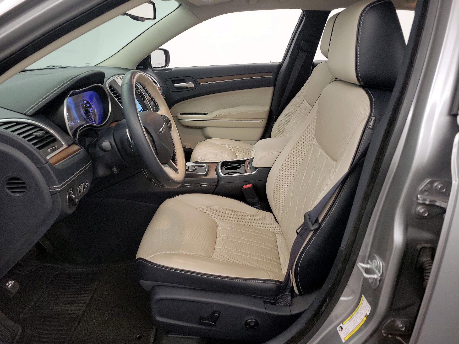 Thumbnail: 2018 Chrysler 300 - 11