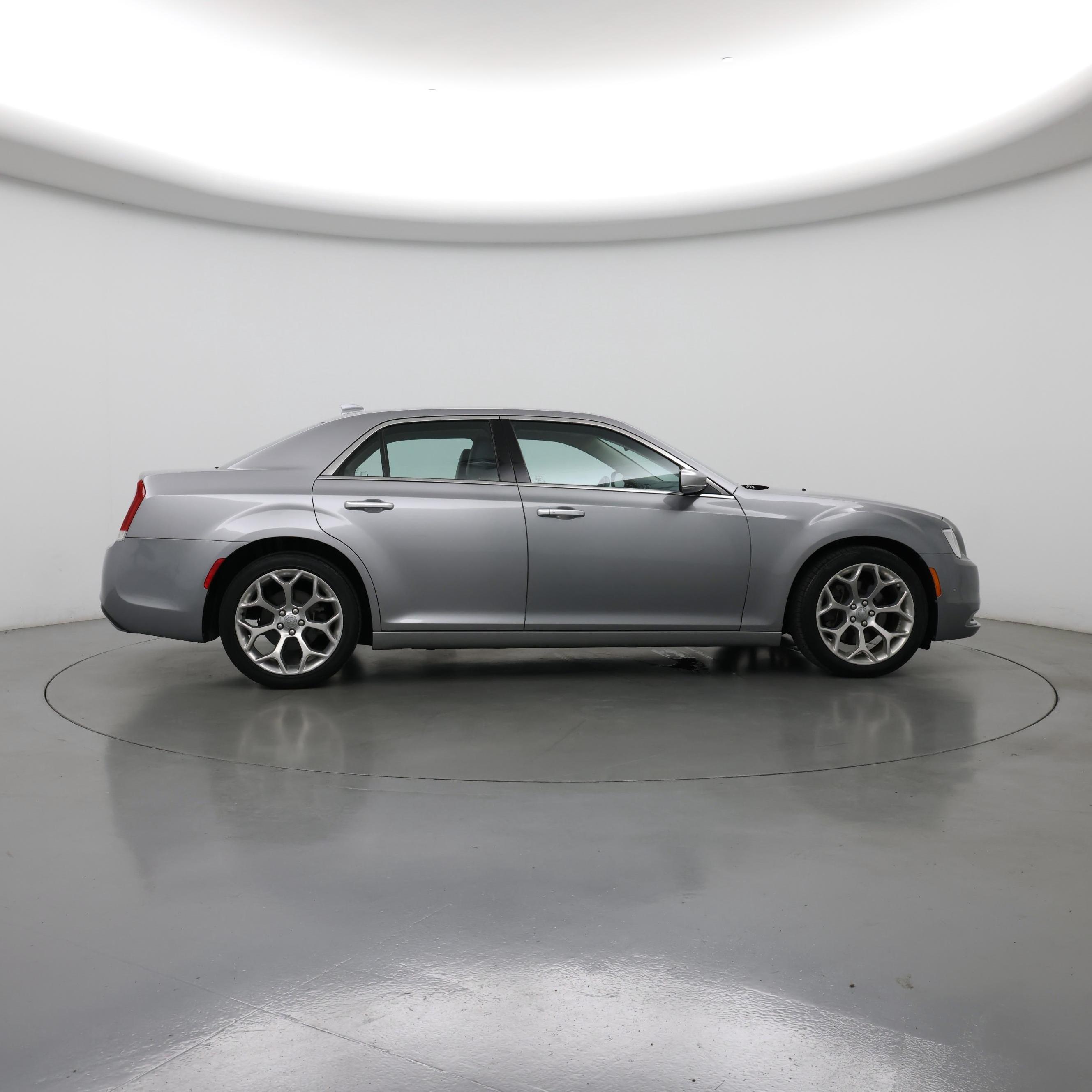 Thumbnail: 2018 Chrysler 300 - 7