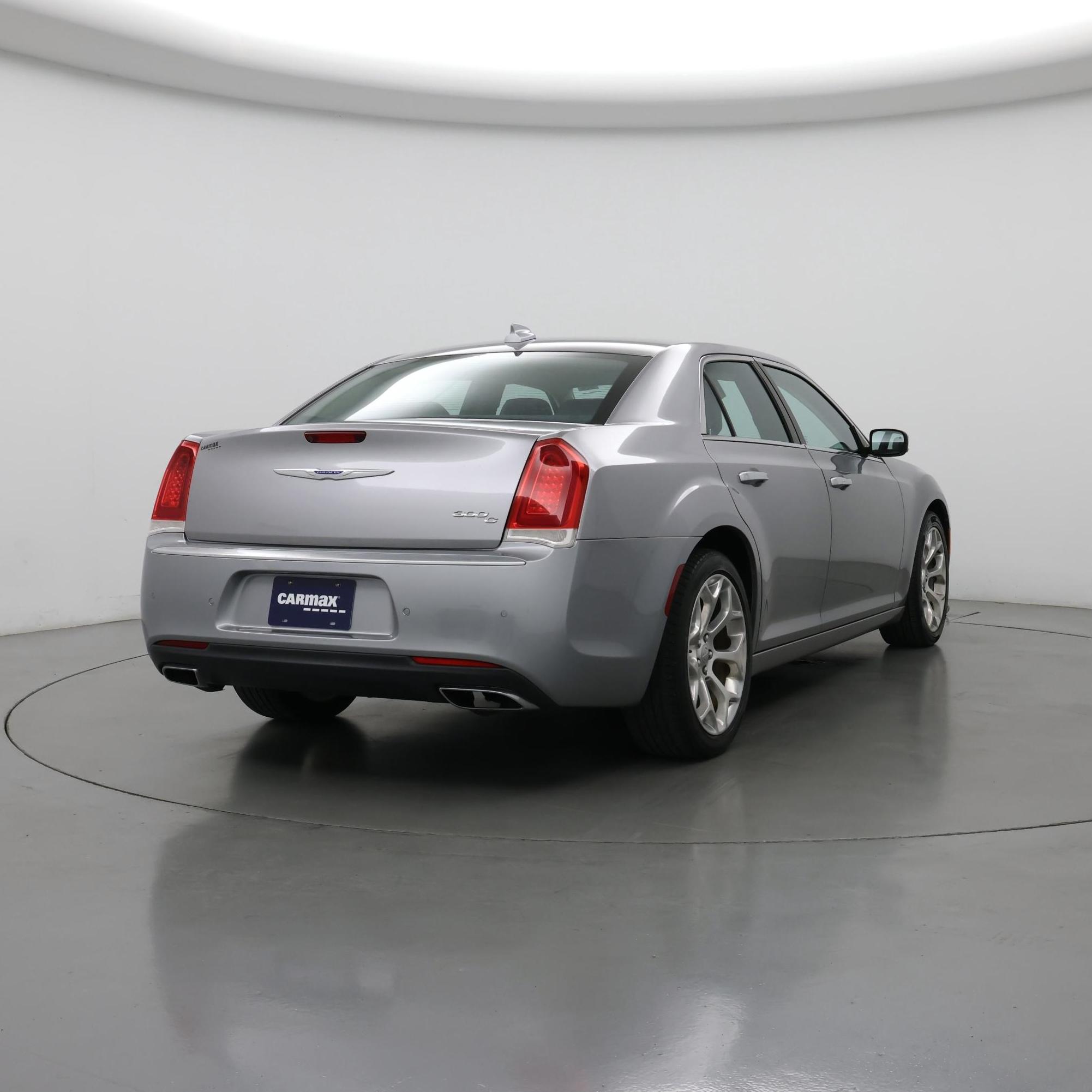 Thumbnail: 2018 Chrysler 300 - 8