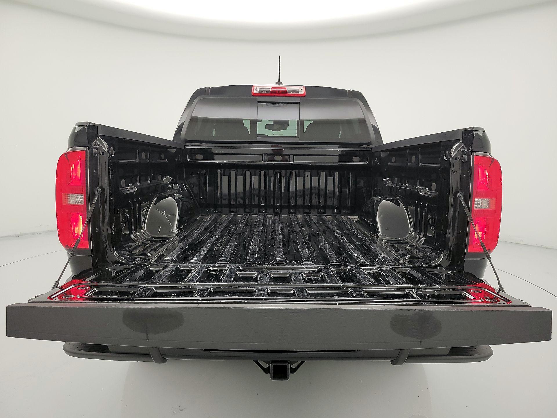 Thumbnail: 2021 Chevrolet Colorado - 20