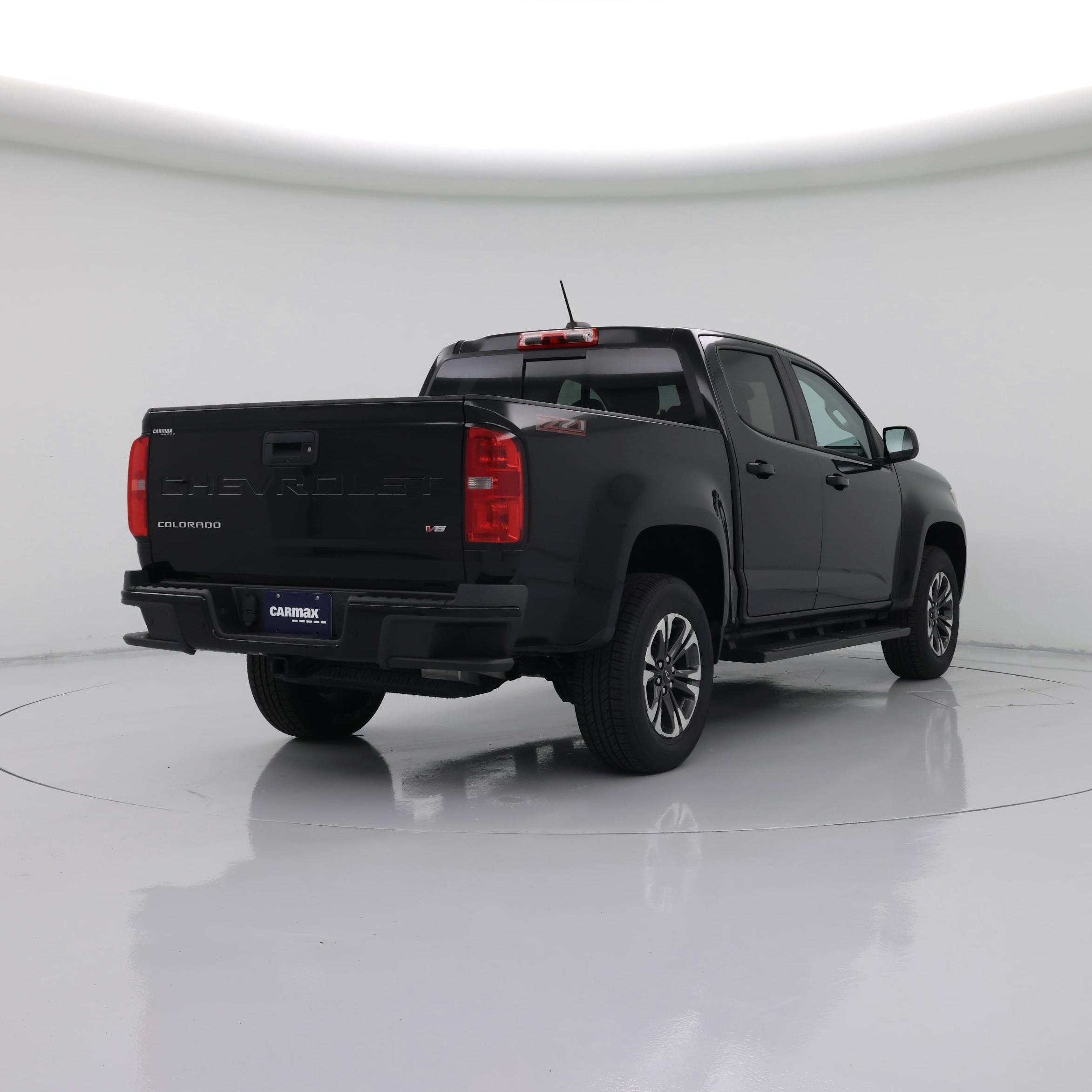 Thumbnail: 2021 Chevrolet Colorado - 8