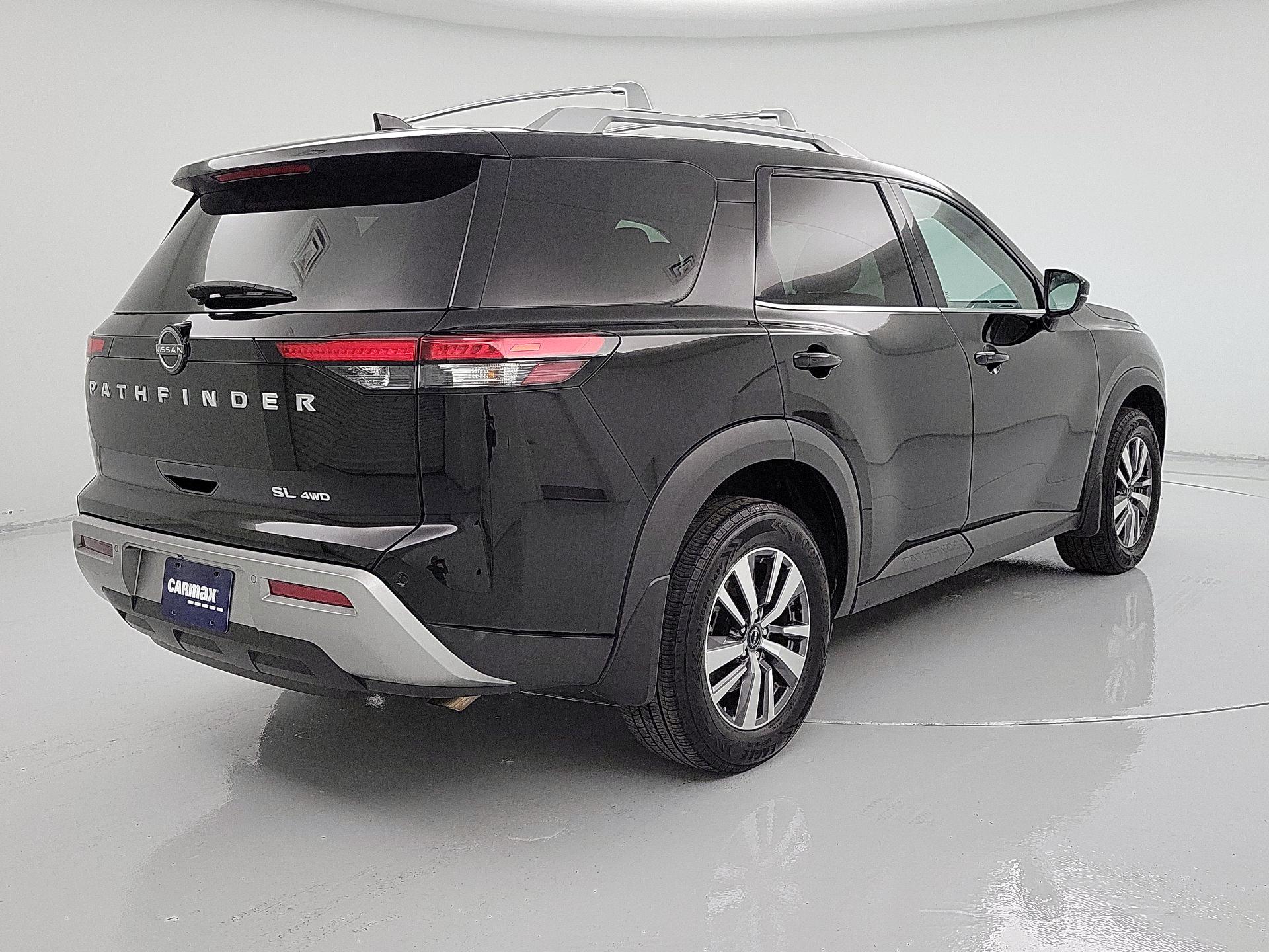 Thumbnail: 2023 Nissan Pathfinder - 5