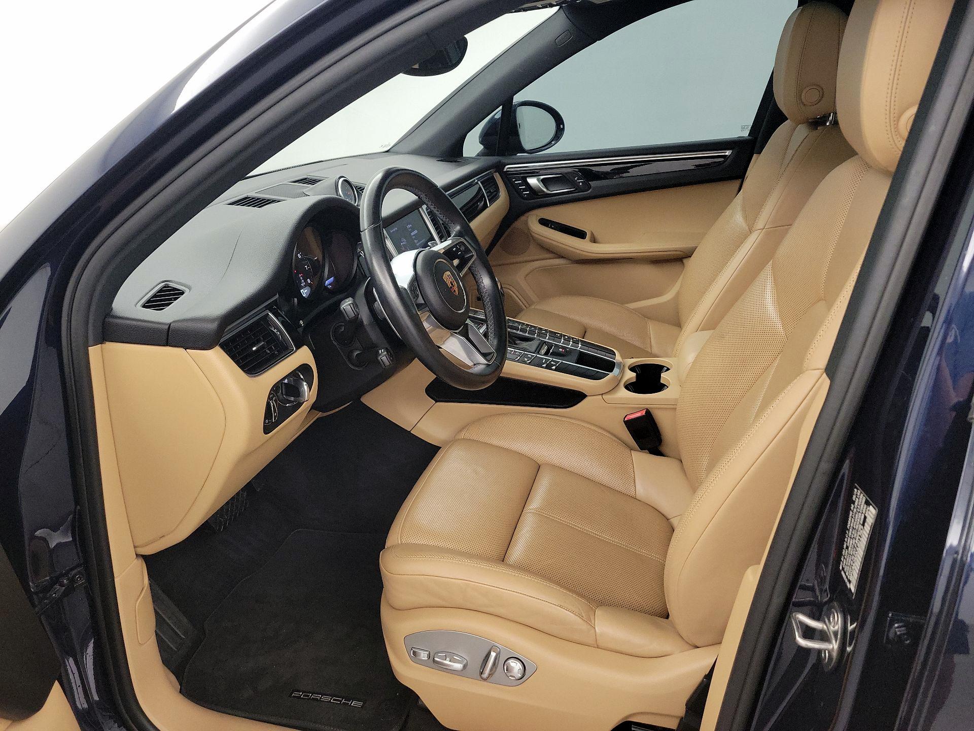 Thumbnail: 2018 Porsche Macan - 11