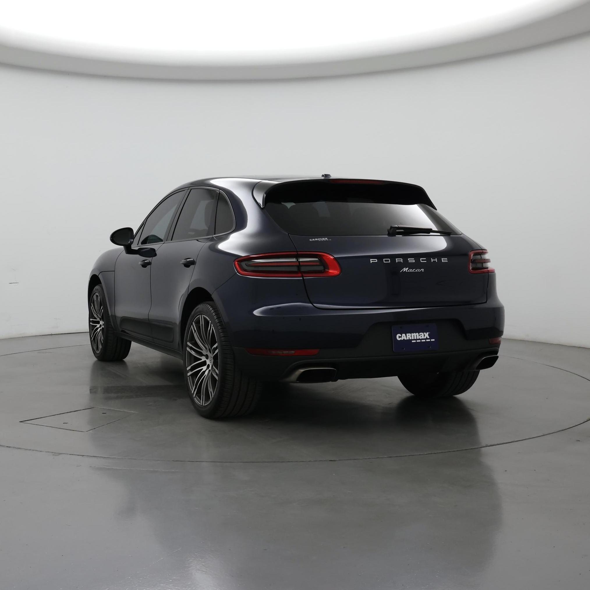 Thumbnail: 2018 Porsche Macan - 2