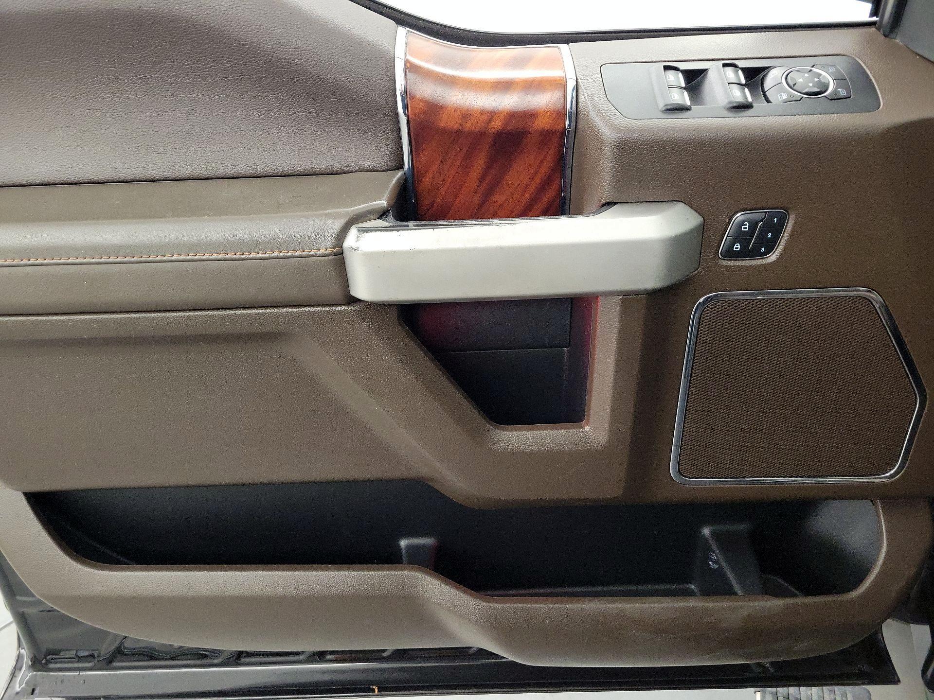 Thumbnail: 2015 Ford F-150 - 12