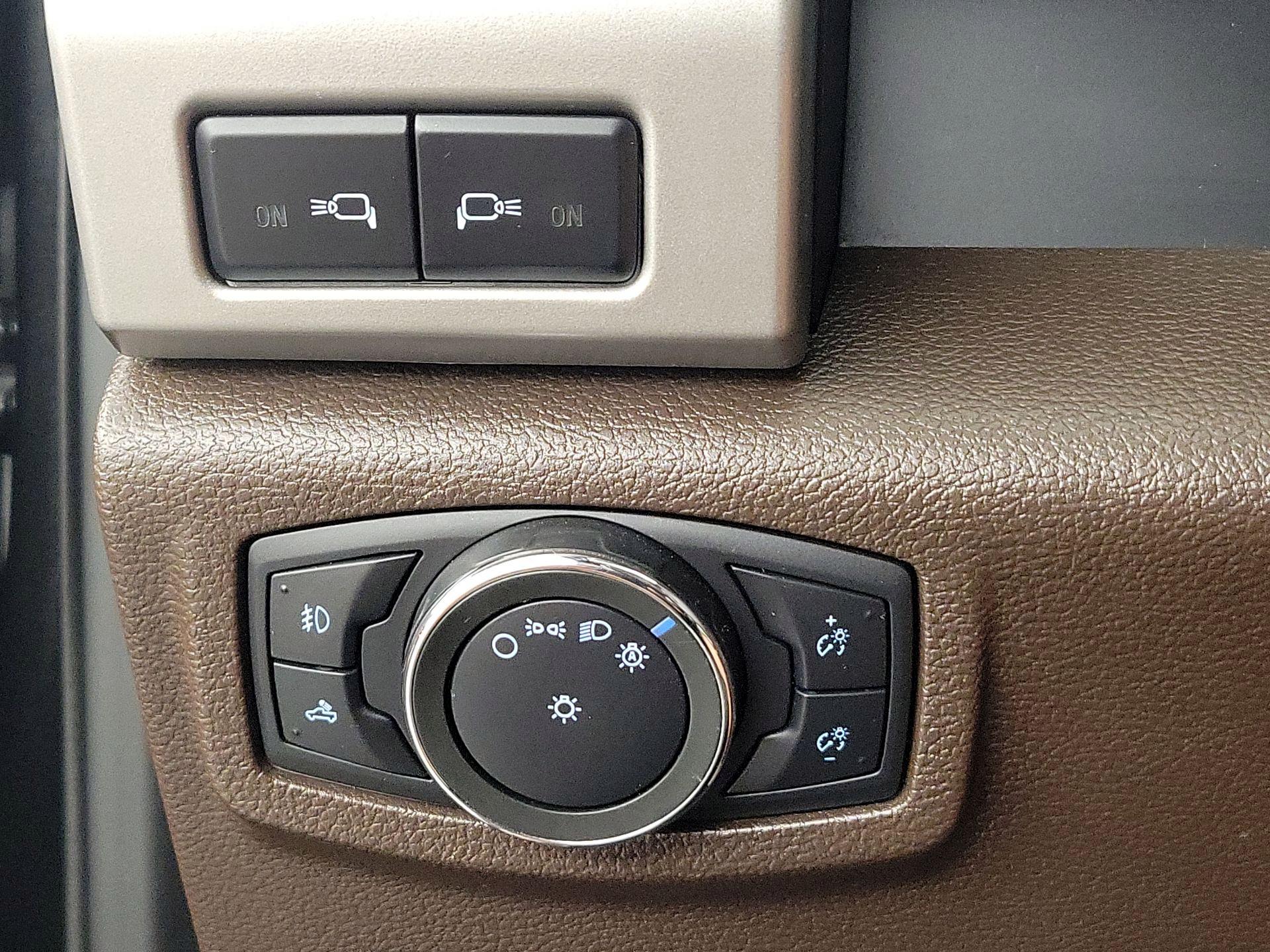 Thumbnail: 2015 Ford F-150 - 13