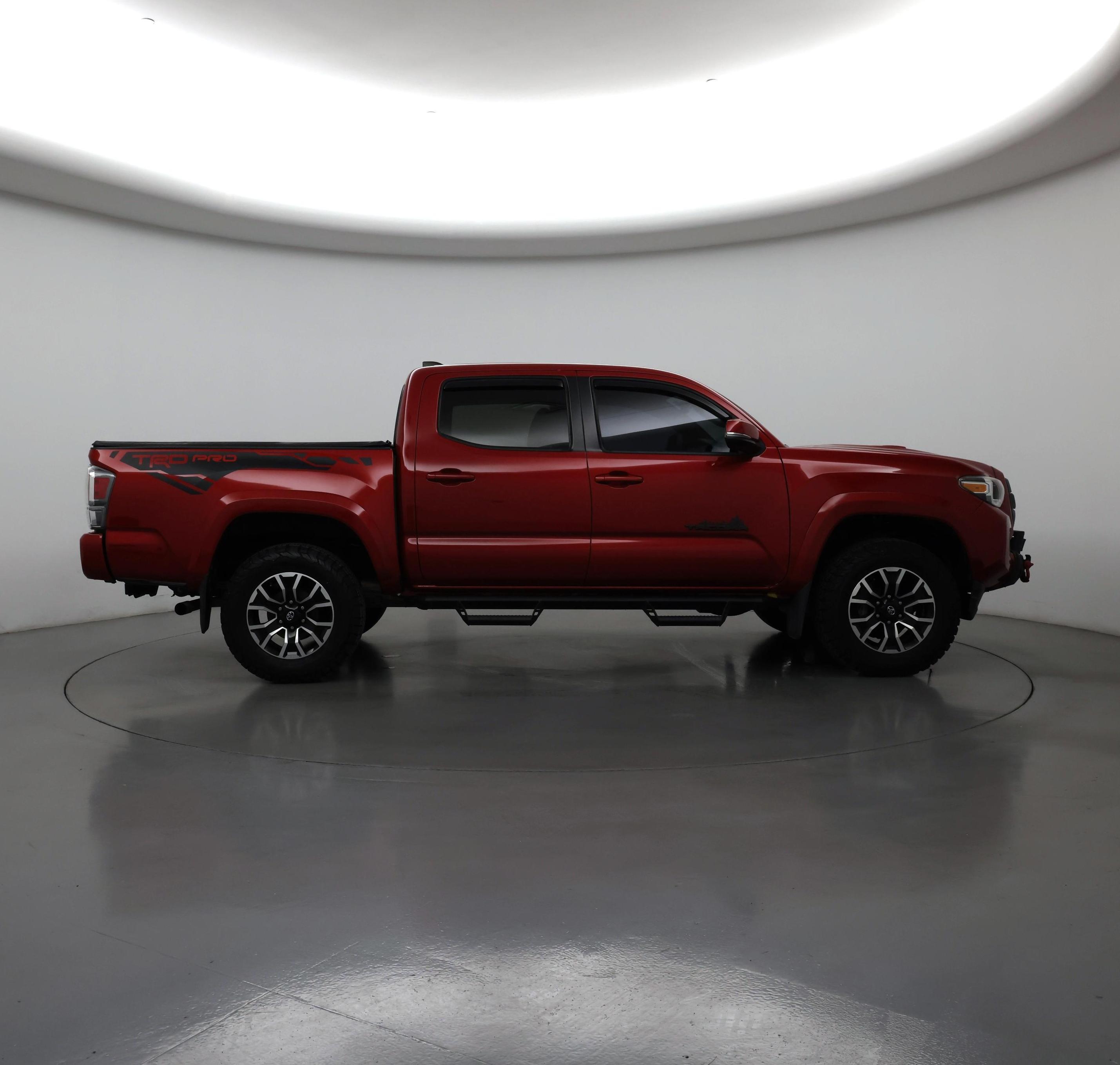 Thumbnail: 2021 Toyota Tacoma - 7