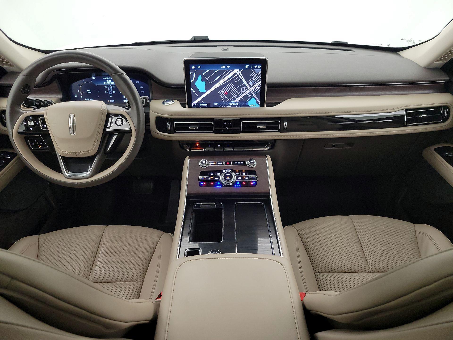 Thumbnail: 2024 Lincoln Aviator - 8