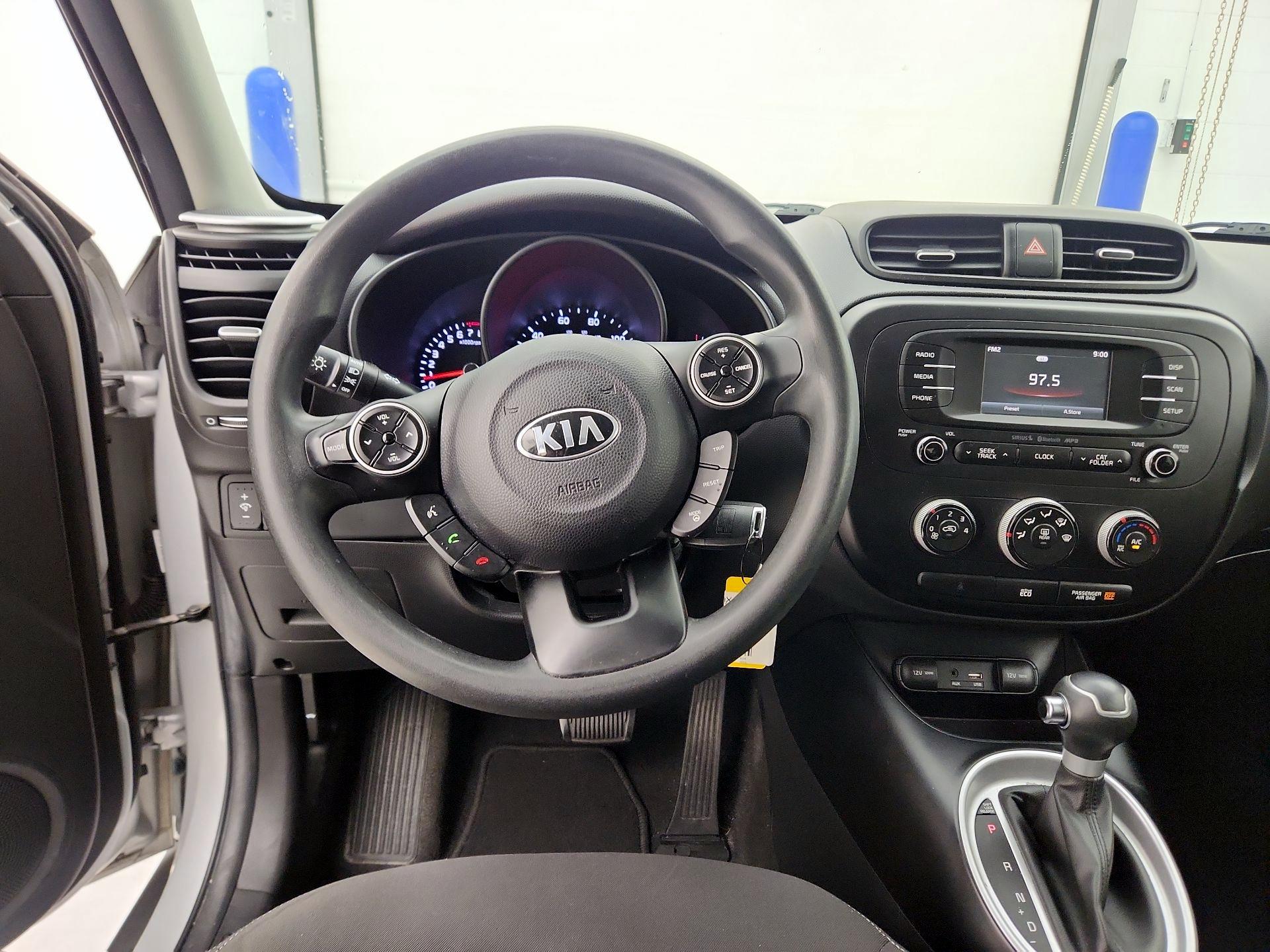 Thumbnail: 2016 Kia Soul - 10