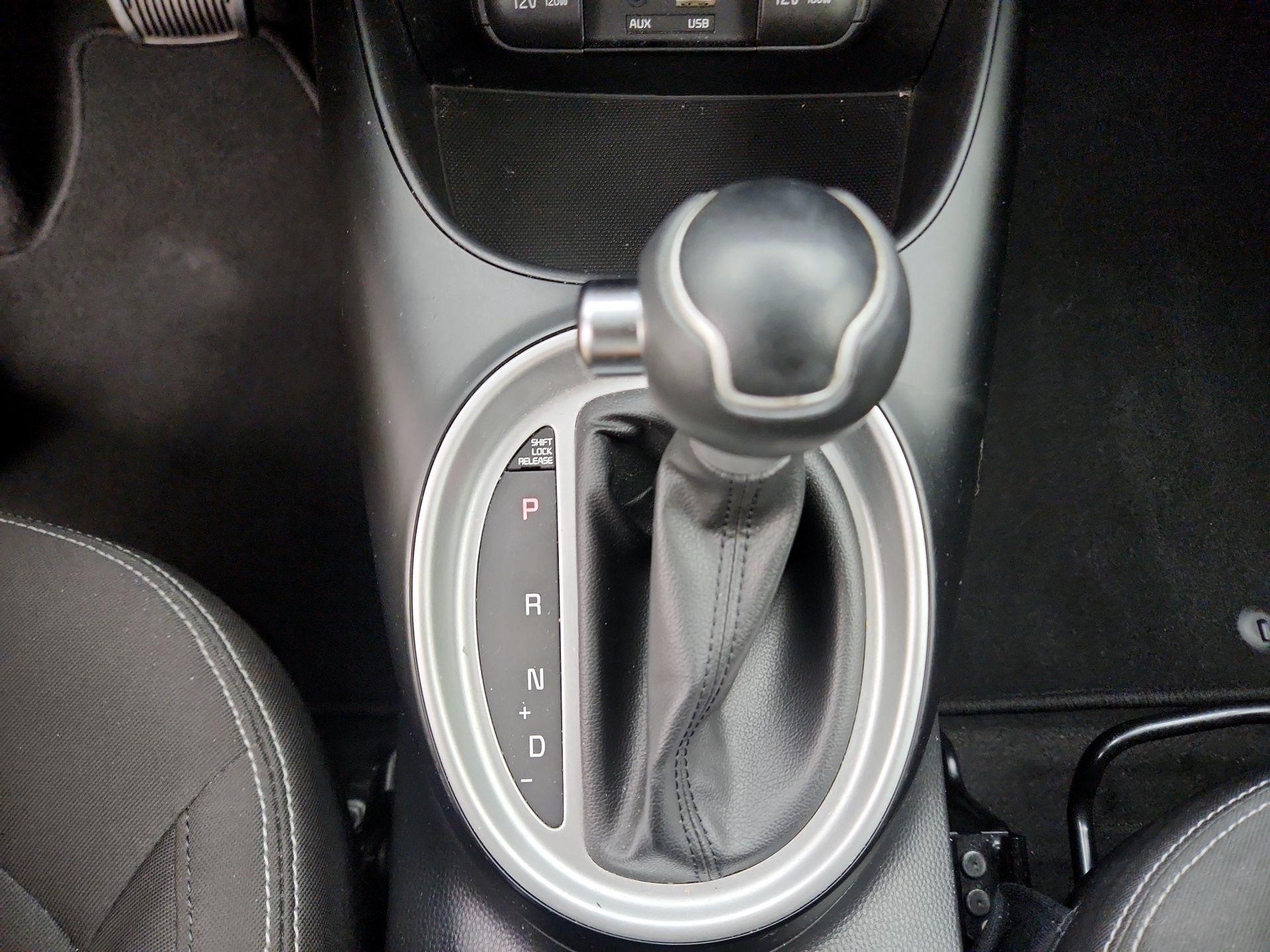 Thumbnail: 2016 Kia Soul - 17