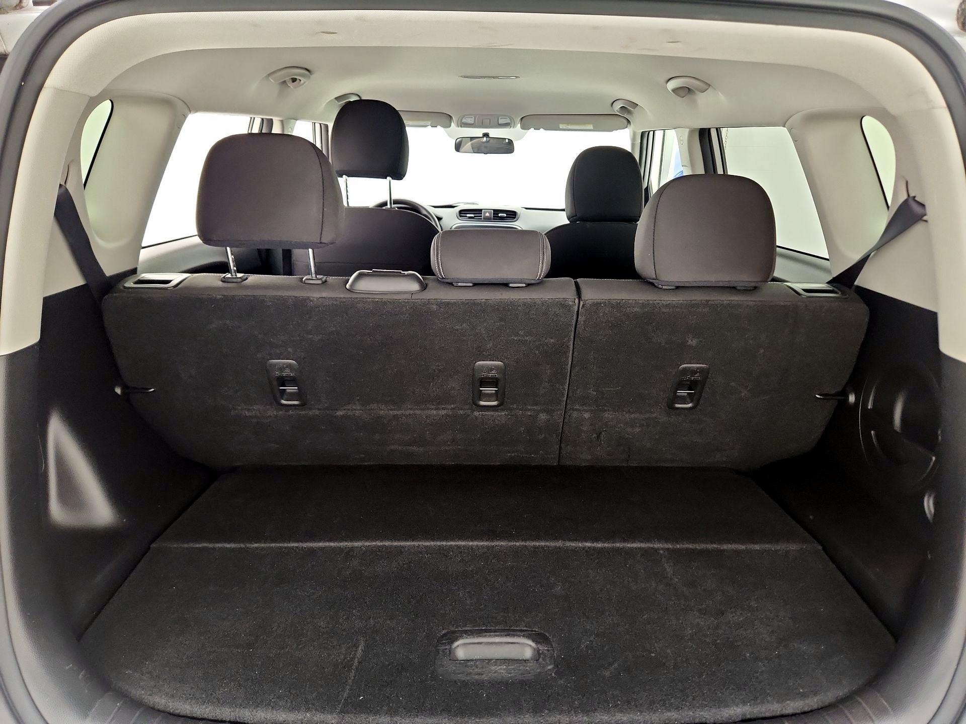 Thumbnail: 2016 Kia Soul - 20