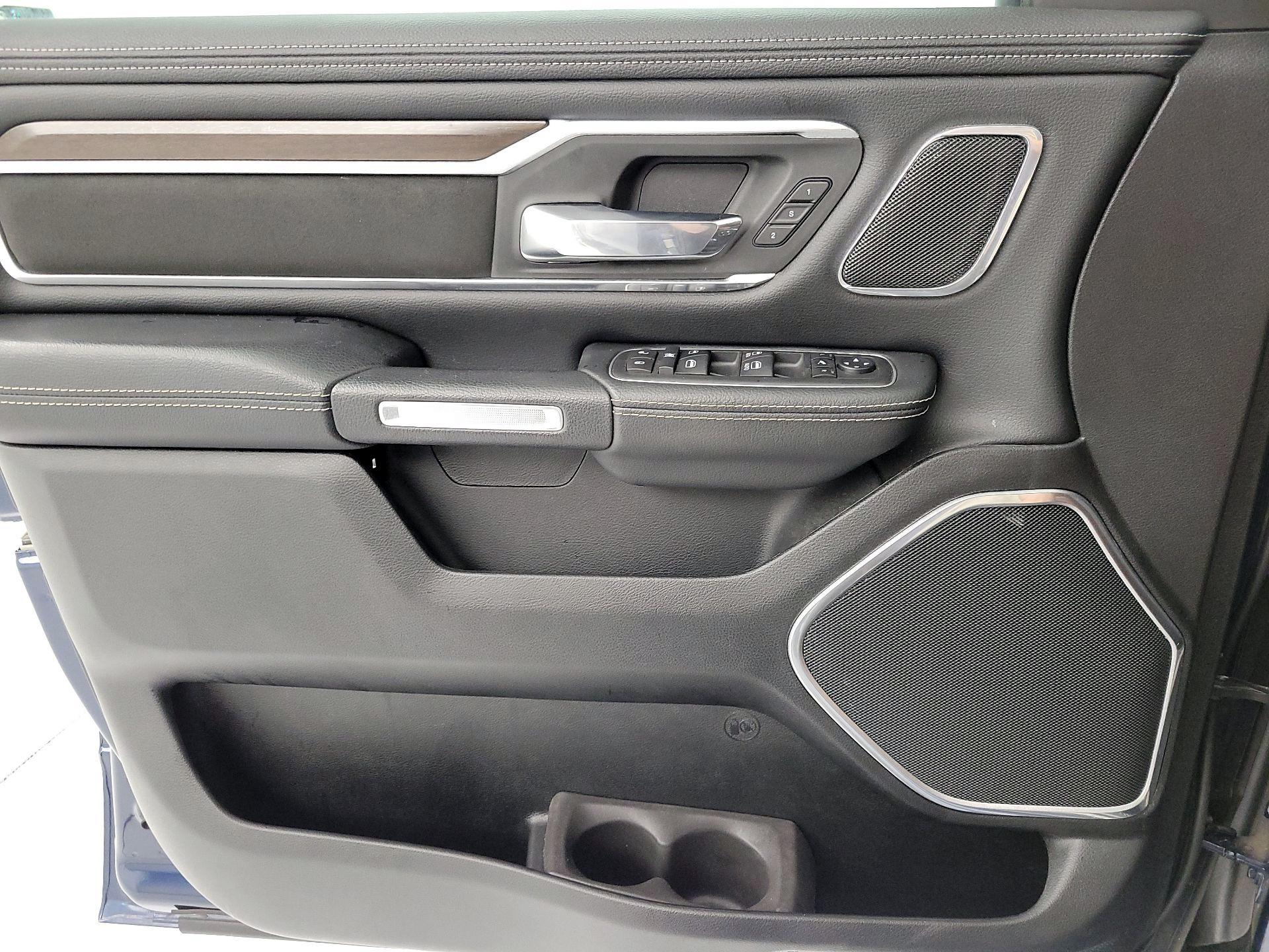 Thumbnail: 2021 RAM 1500 - 10